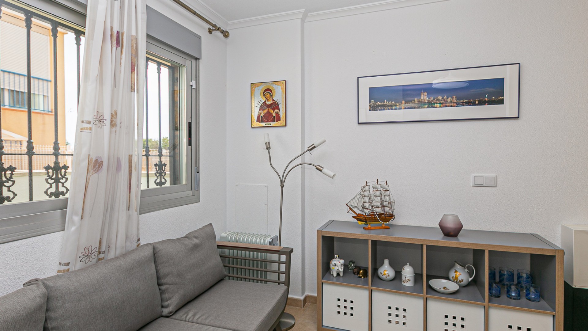 Herverkoop - Stadswoning -
Guardamar del Segura