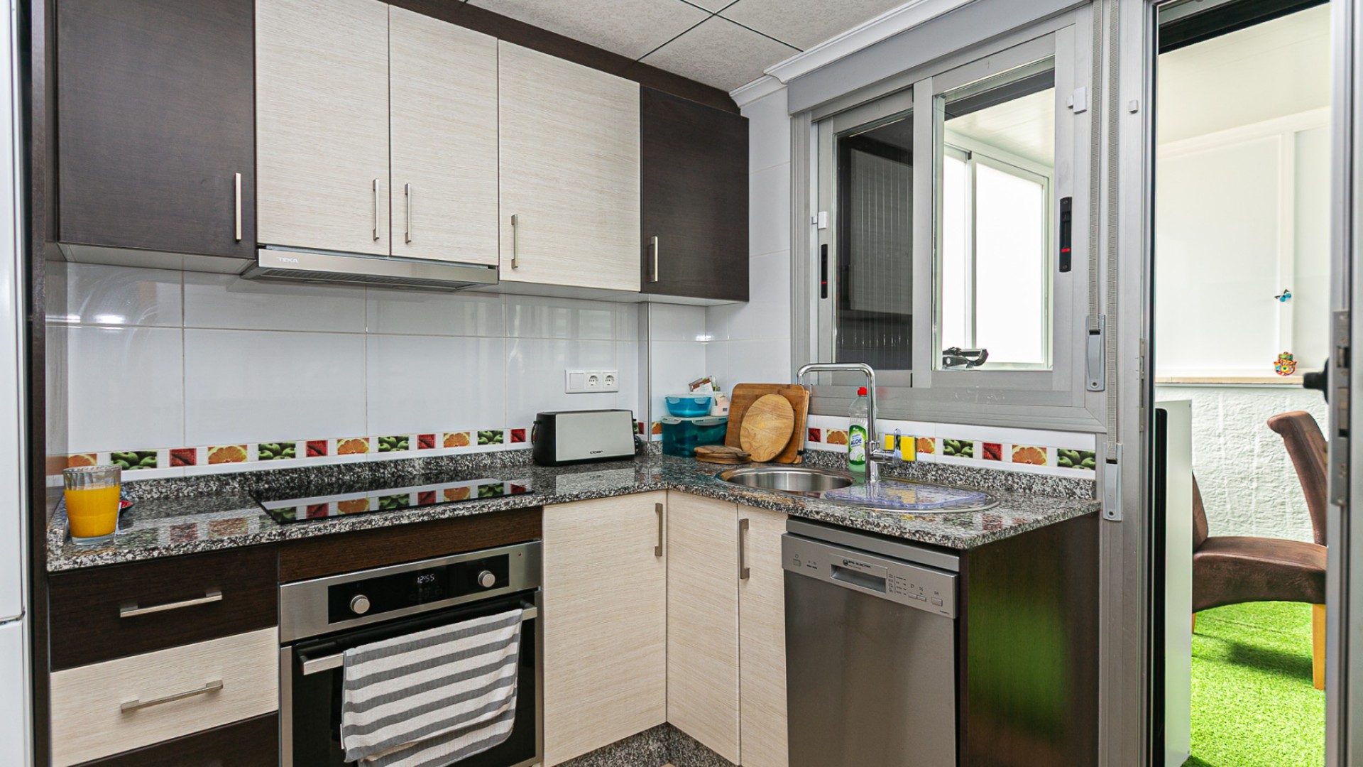 Herverkoop - Stadswoning -
Guardamar del Segura