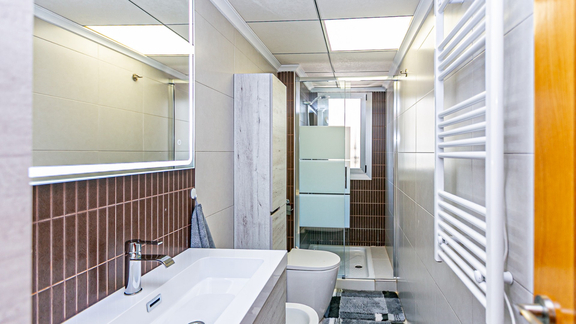 Herverkoop - Stadswoning -
Guardamar del Segura