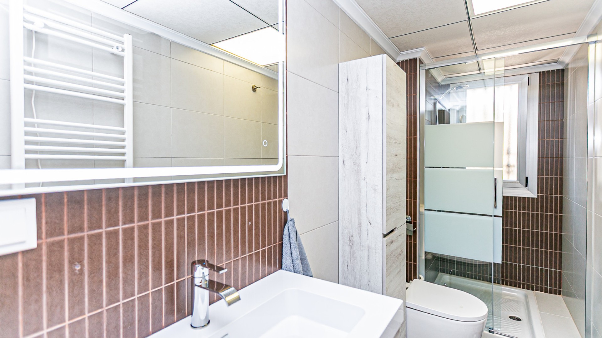 Herverkoop - Stadswoning -
Guardamar del Segura