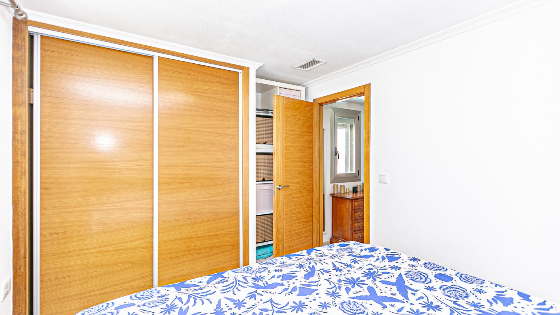 Herverkoop - Stadswoning -
Guardamar del Segura