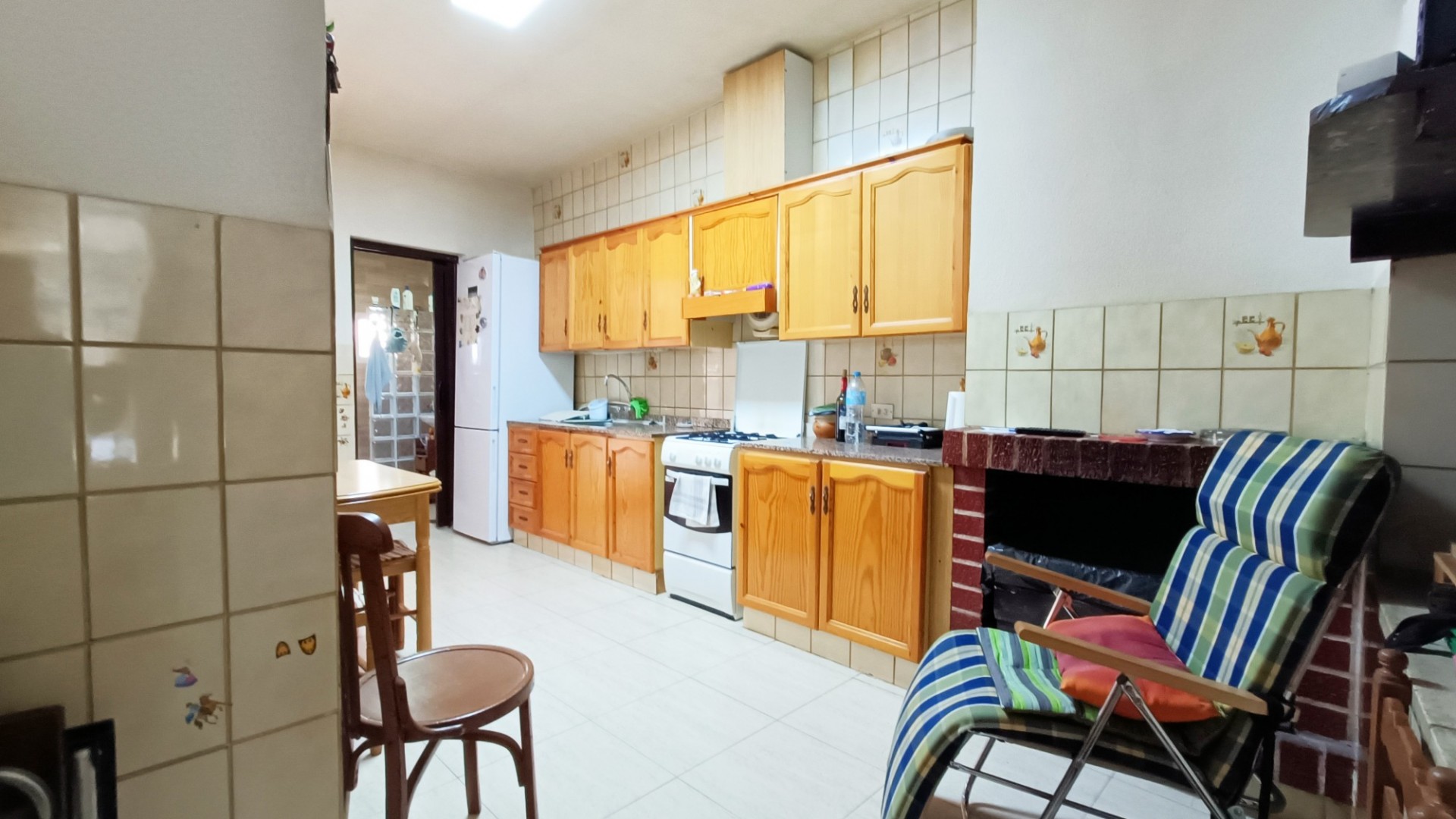 Herverkoop - Stadswoning -
Hondón de los Fráiles