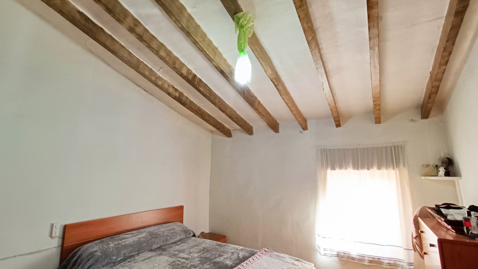 Herverkoop - Stadswoning -
Hondón de los Fráiles