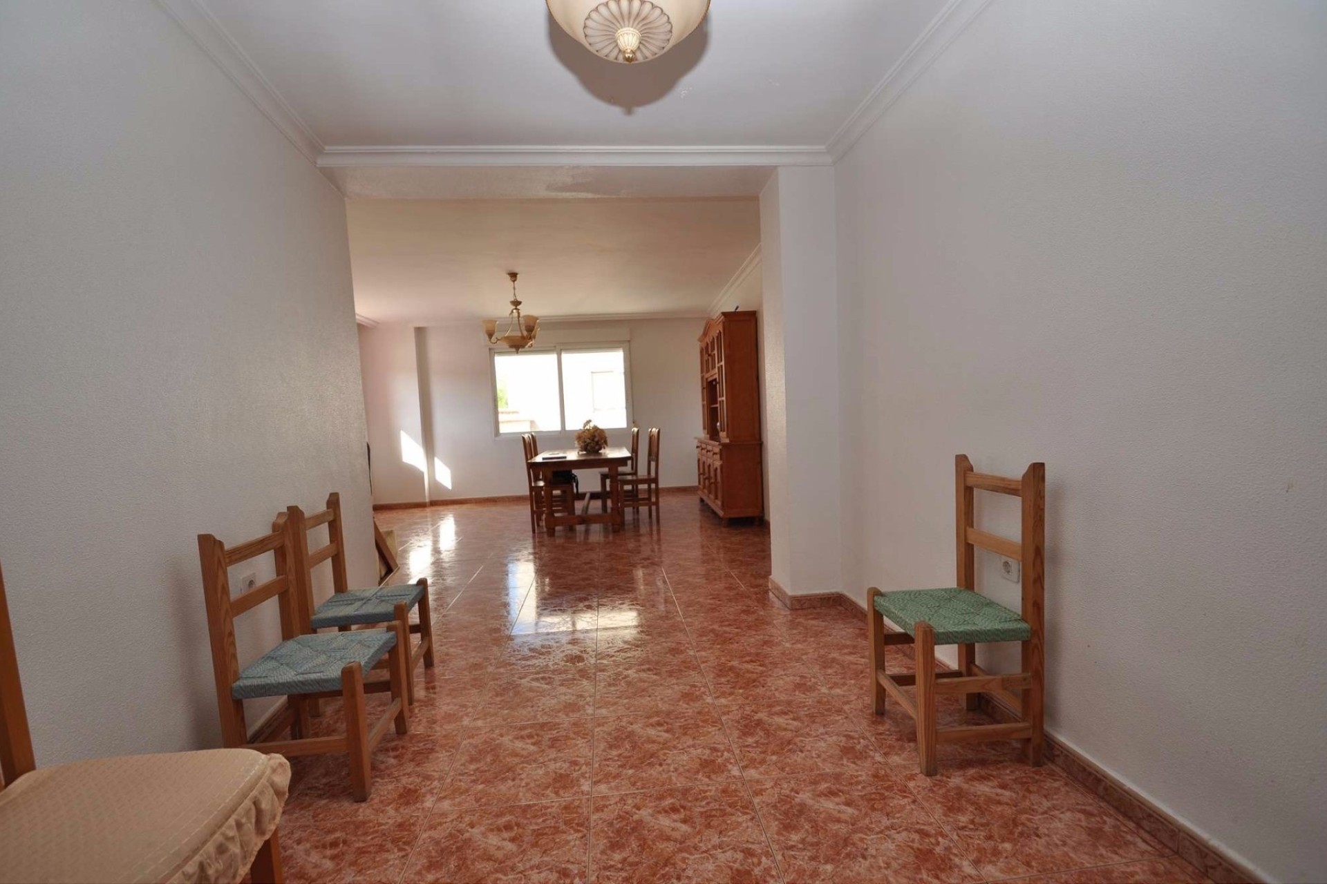 Herverkoop - Stadswoning -
Ibi - Costa Blanca