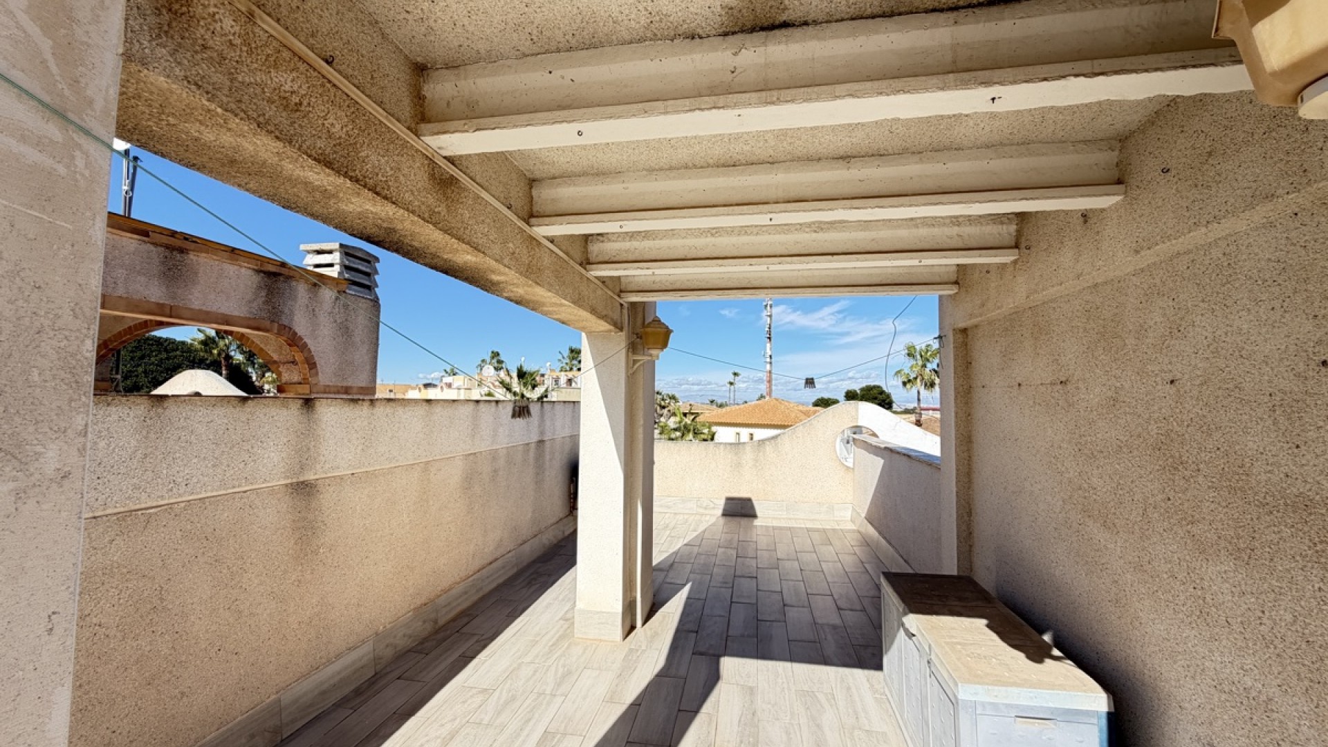 Herverkoop - Stadswoning -
La Florida