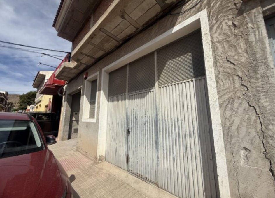 Herverkoop - Stadswoning -
La Romana