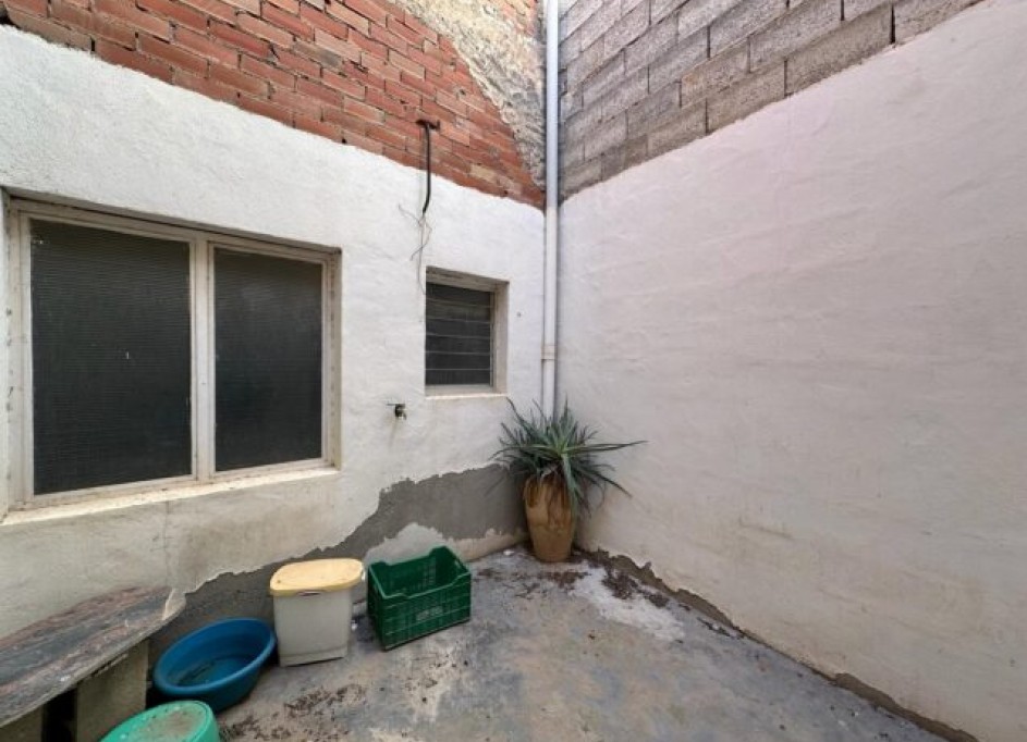 Herverkoop - Stadswoning -
La Romana