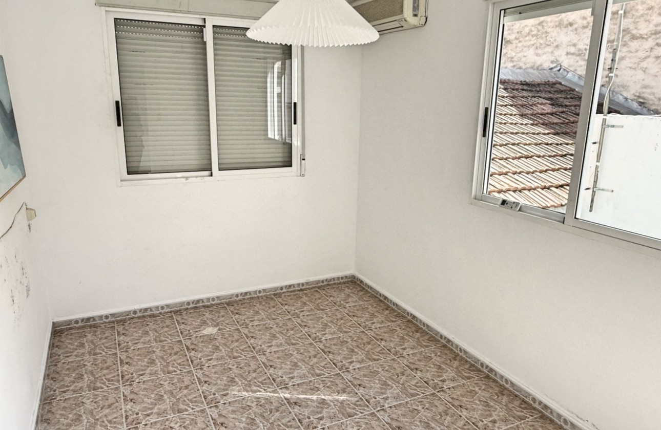 Herverkoop - Stadswoning -
Los Alcazares - Los Narejos