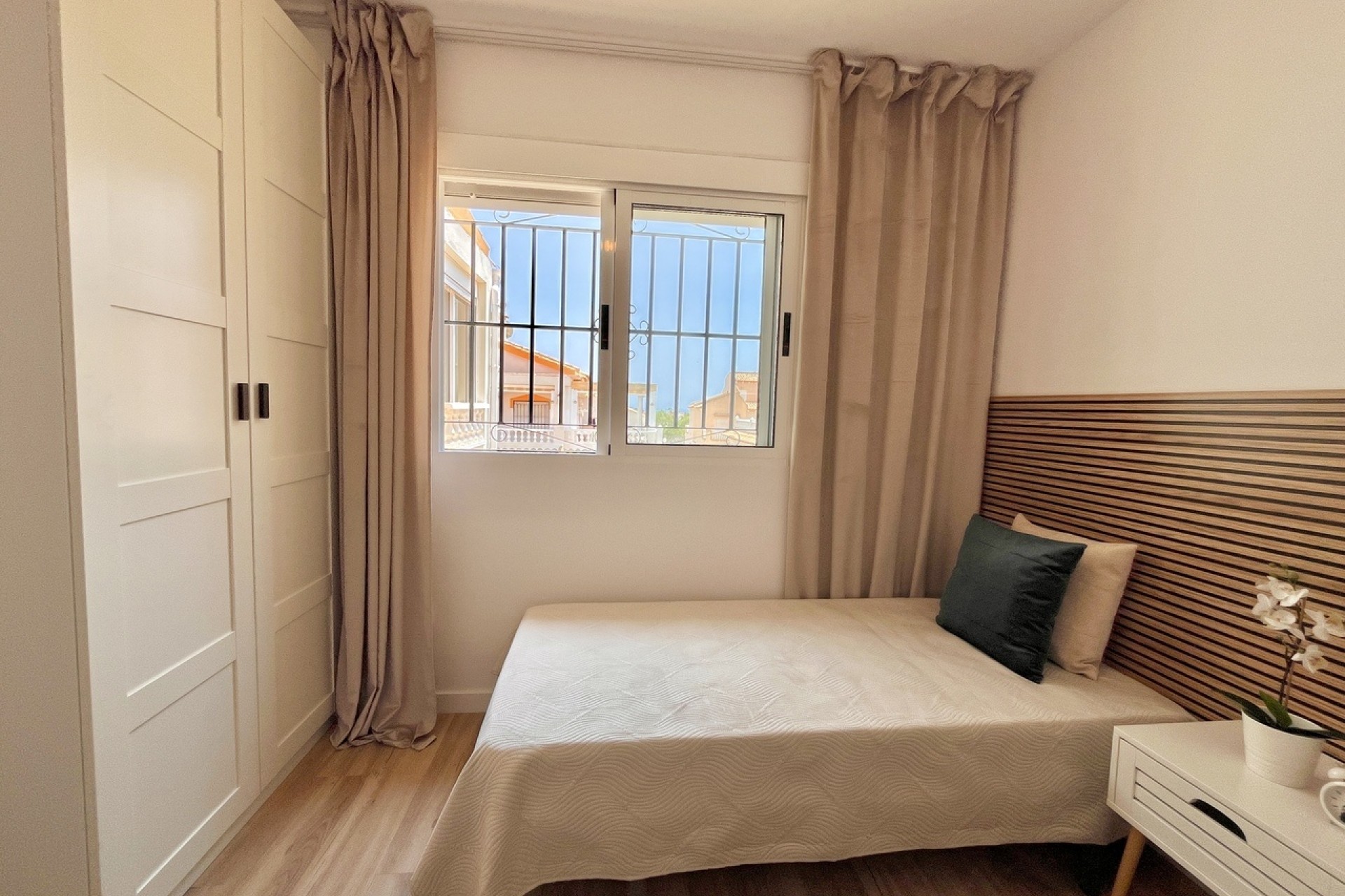 Herverkoop - Stadswoning -
Los Altos - Costa Blanca