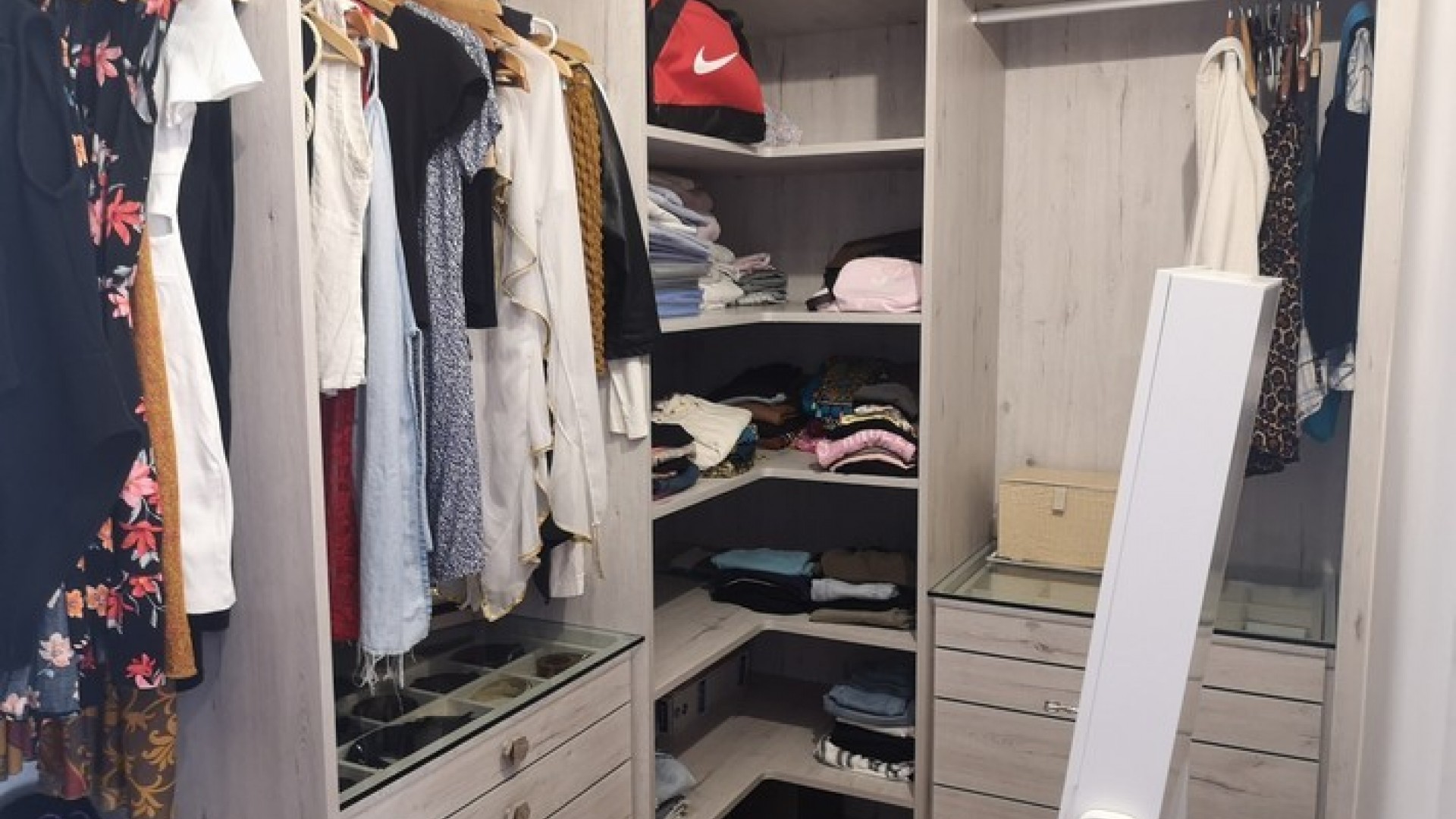 Herverkoop - Stadswoning -
Los Montesinos - Montesinos