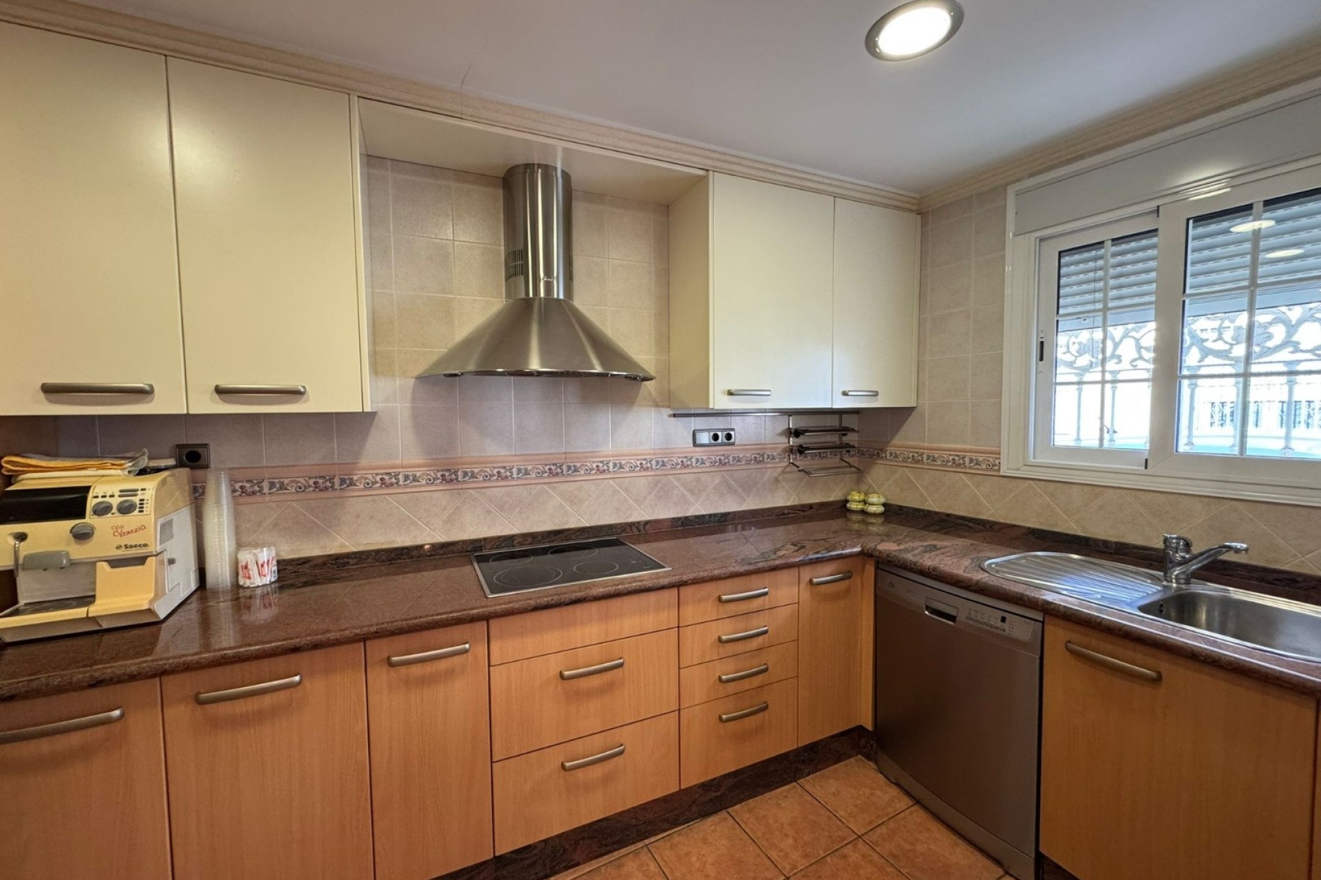 Herverkoop - Stadswoning -
Los Montesinos