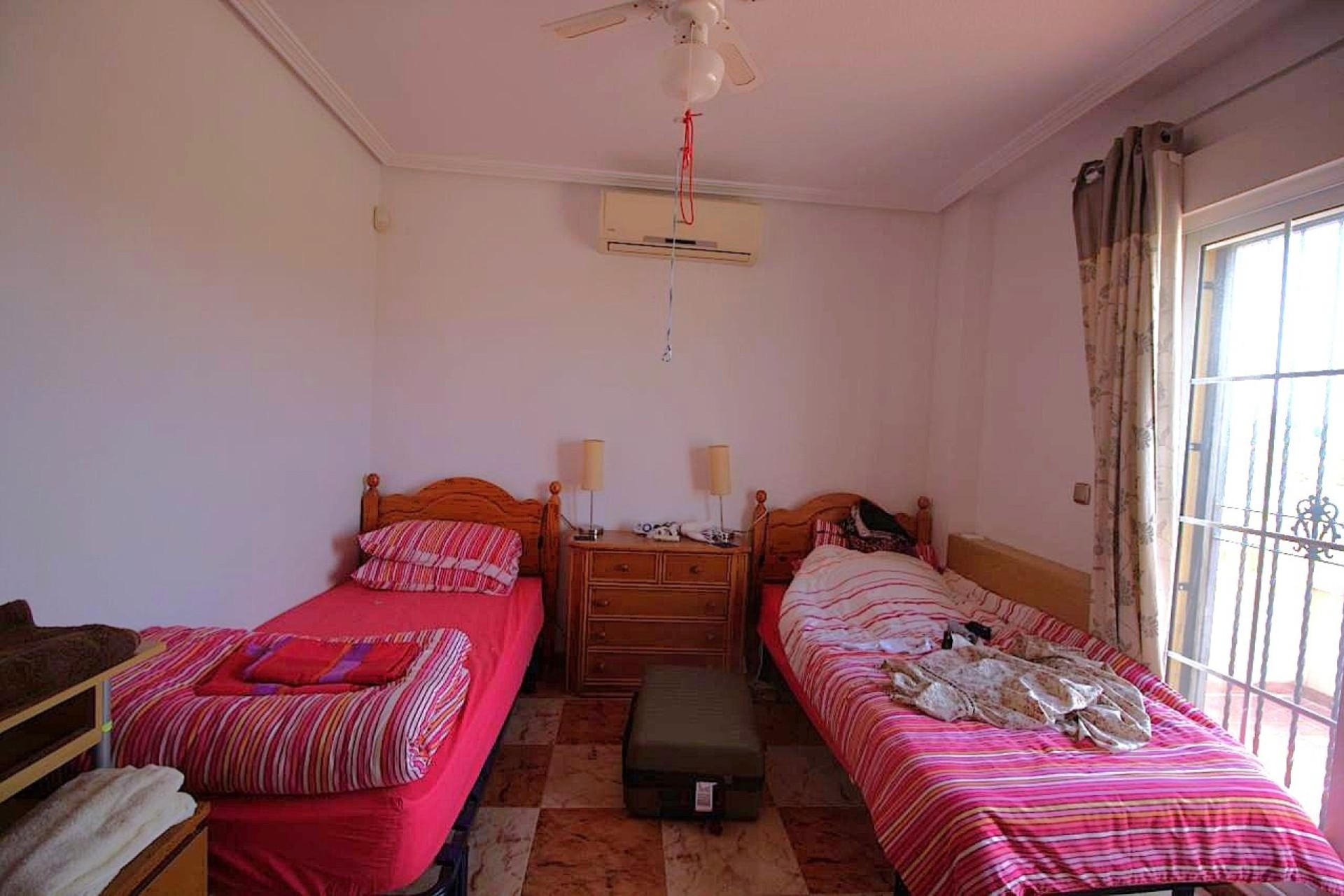 Herverkoop - Stadswoning -
Orihuela Costa - Costa Blanca