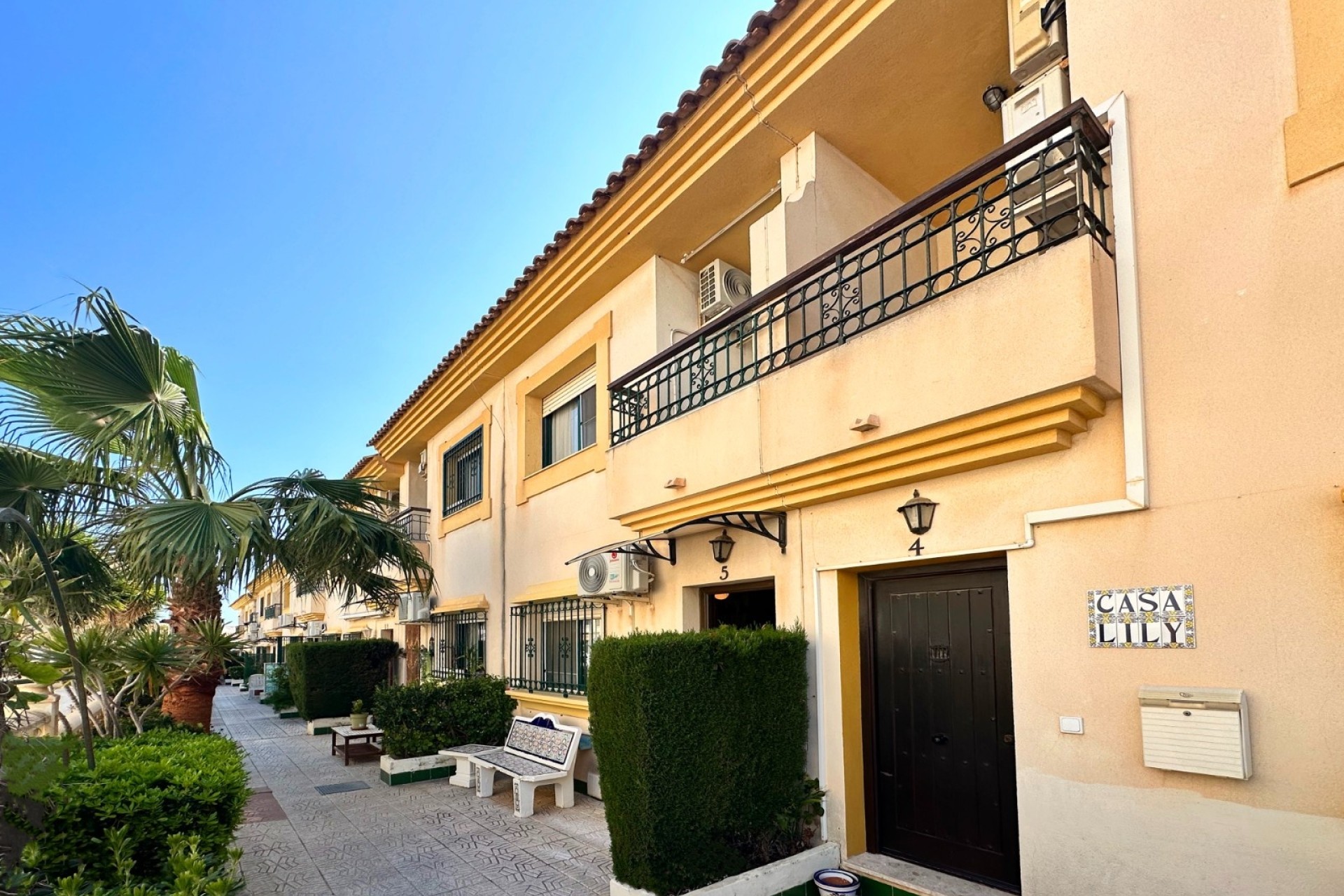 Herverkoop - Stadswoning -
Orihuela Costa - Costa Blanca