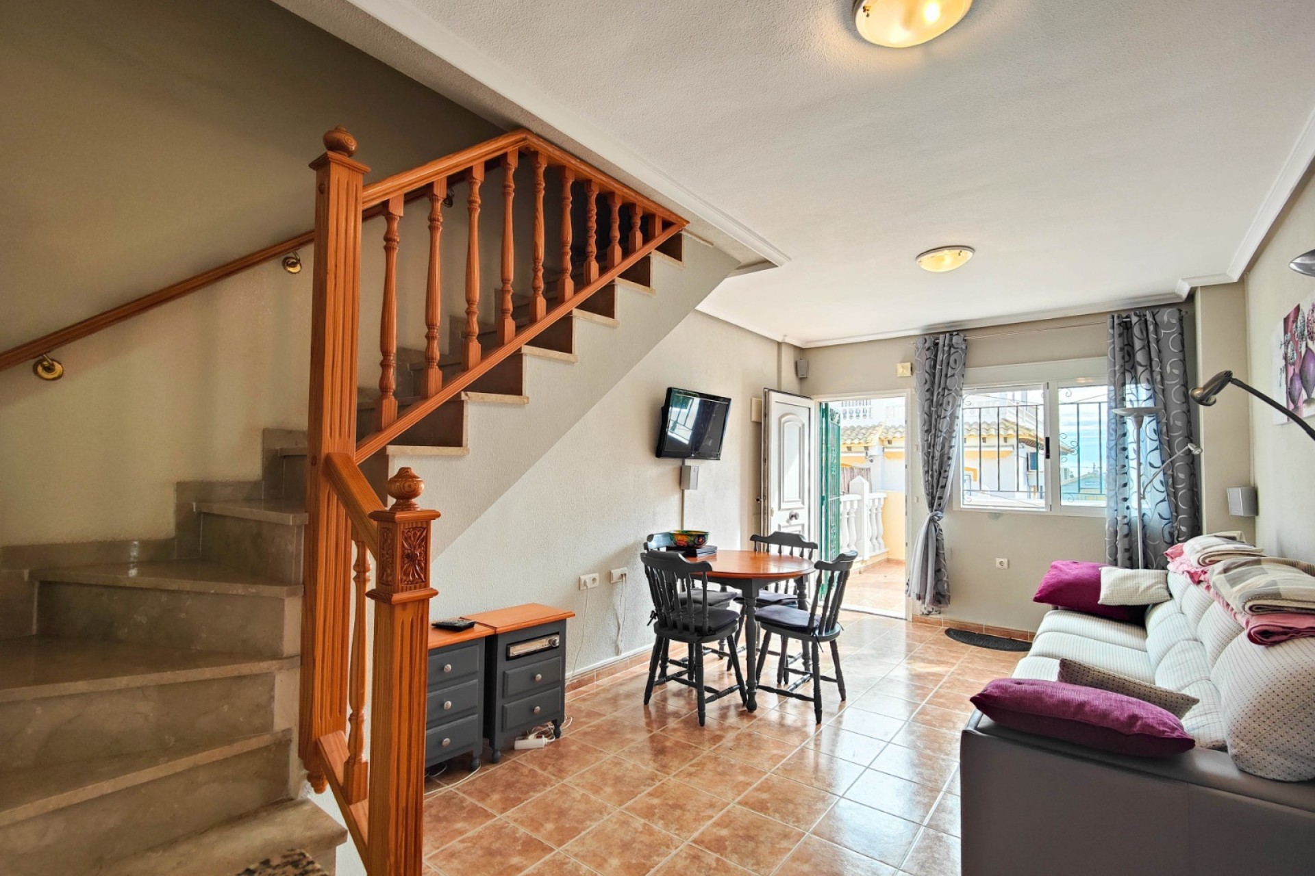 Herverkoop - Stadswoning -
Orihuela Costa - La Florida