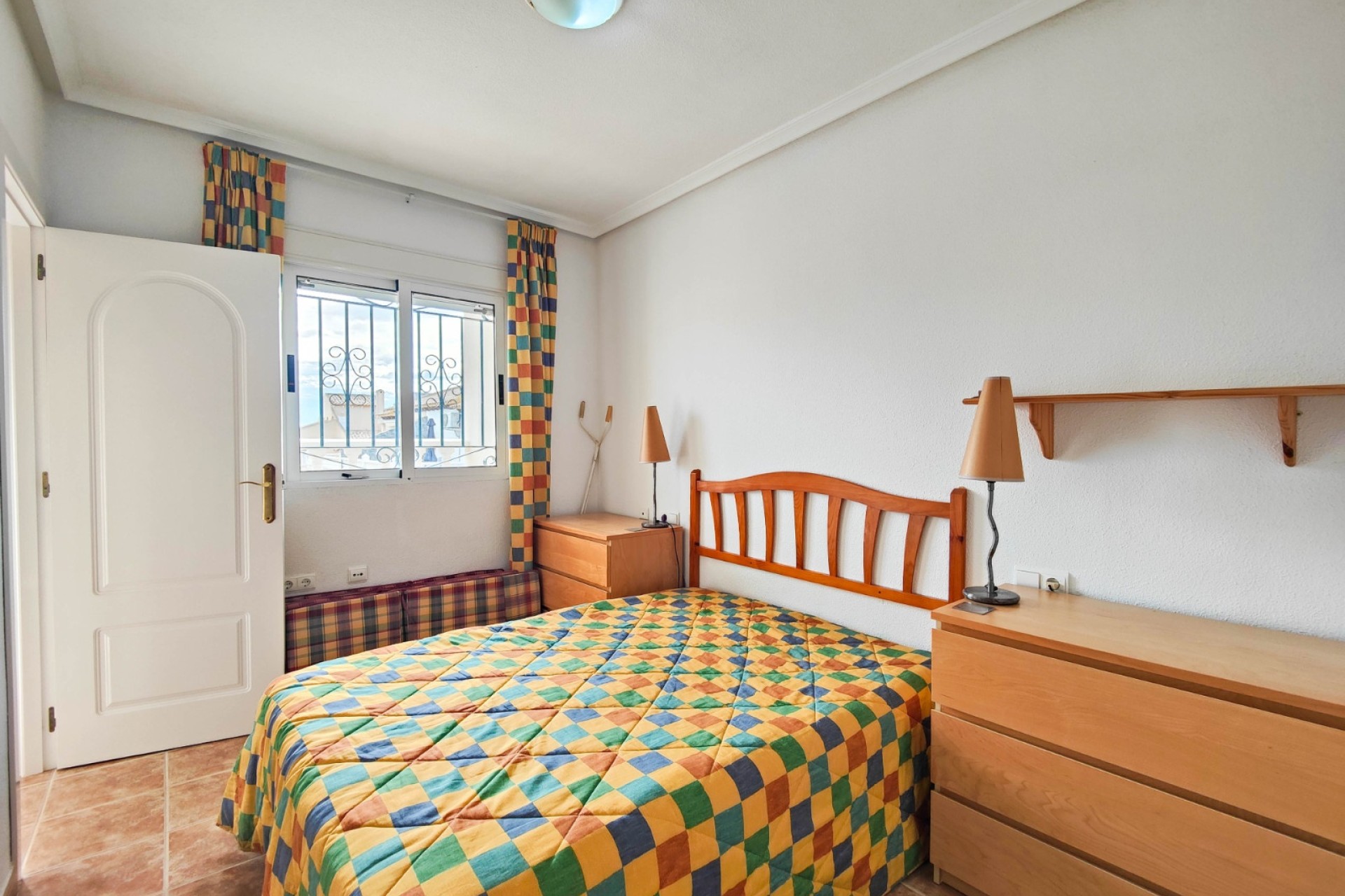 Herverkoop - Stadswoning -
Orihuela Costa - La Florida