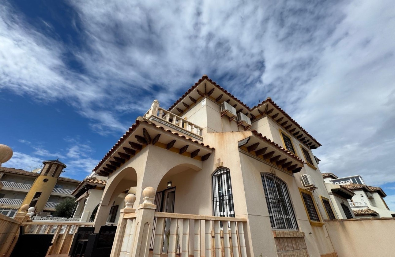 Herverkoop - Stadswoning -
Orihuela Costa - Lomas de Cabo Roig-Los Dolses