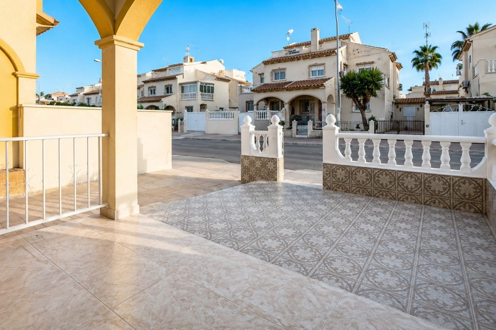 Herverkoop - Stadswoning -
Orihuela Costa - Los Almendros