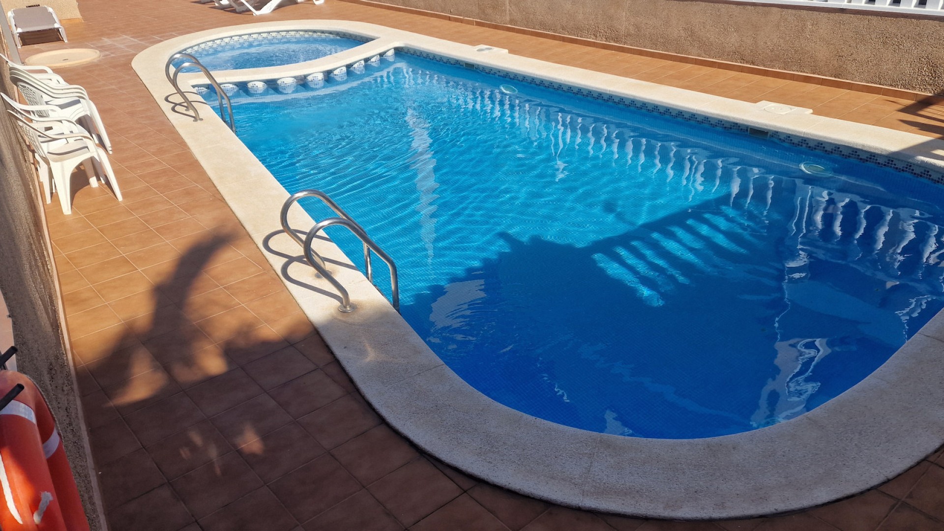 Herverkoop - Stadswoning -
Orihuela Costa