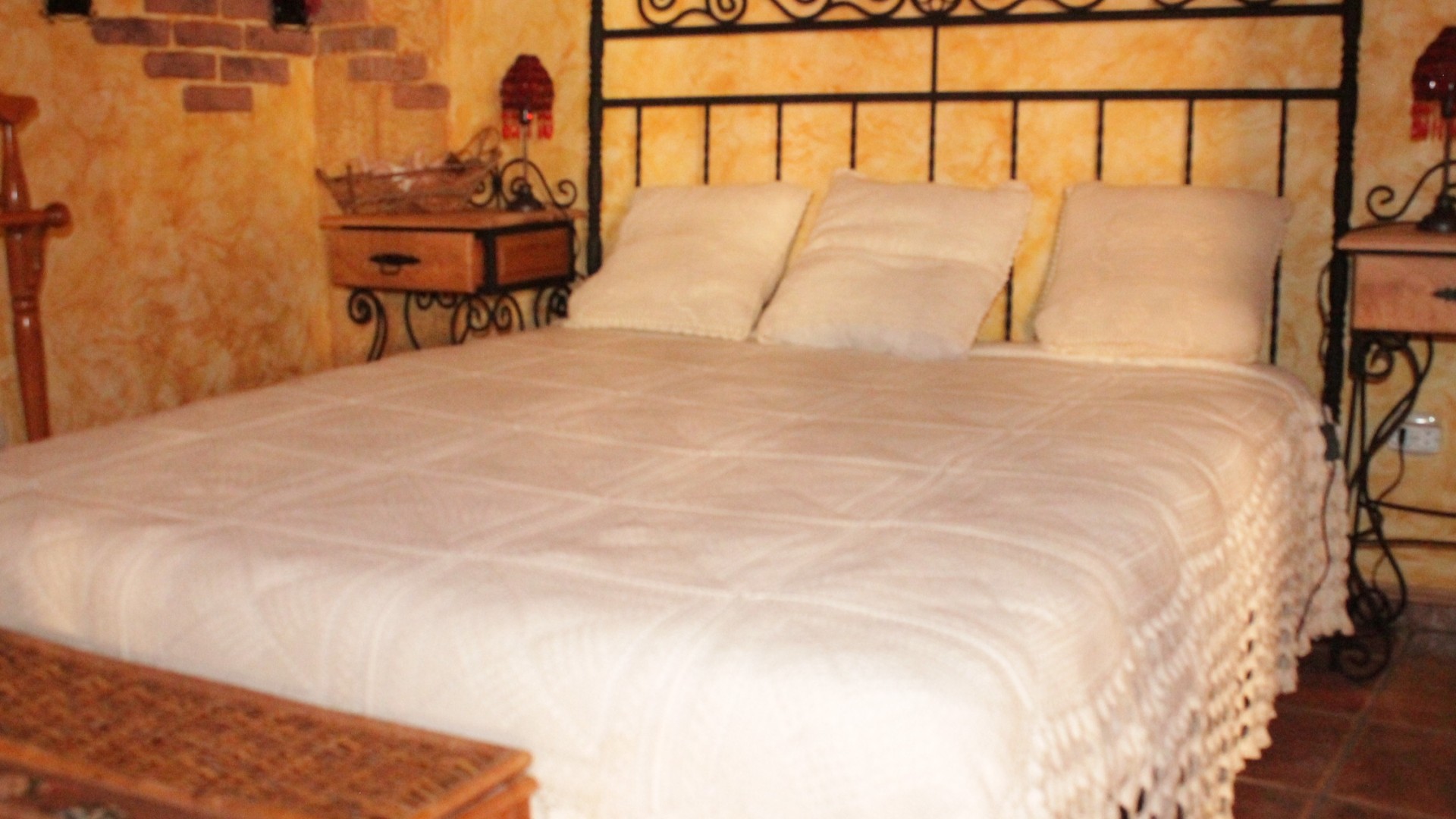 Herverkoop - Stadswoning -
Pinoso - Pinoso Alicante