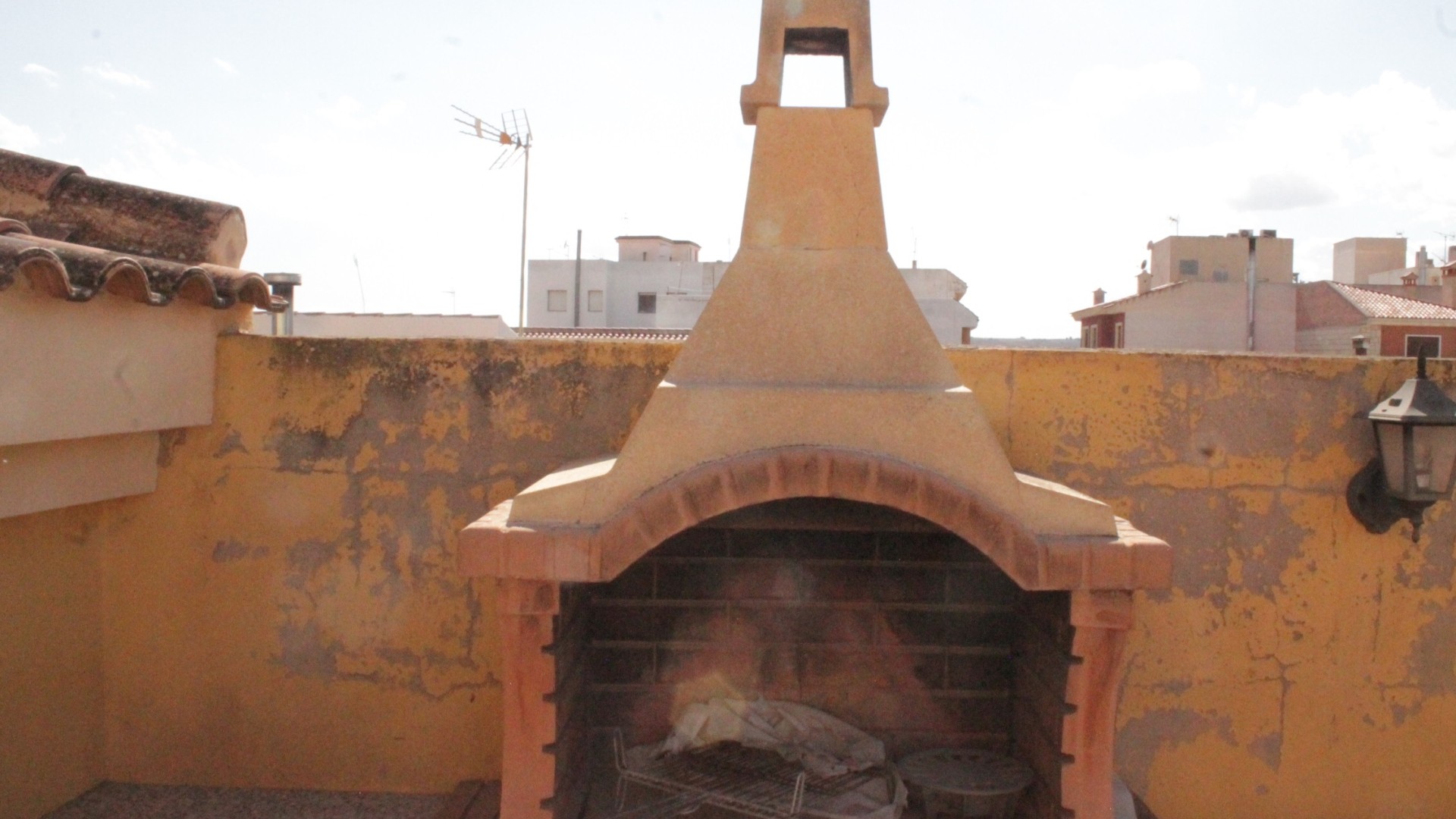 Herverkoop - Stadswoning -
Pinoso - Pinoso Alicante