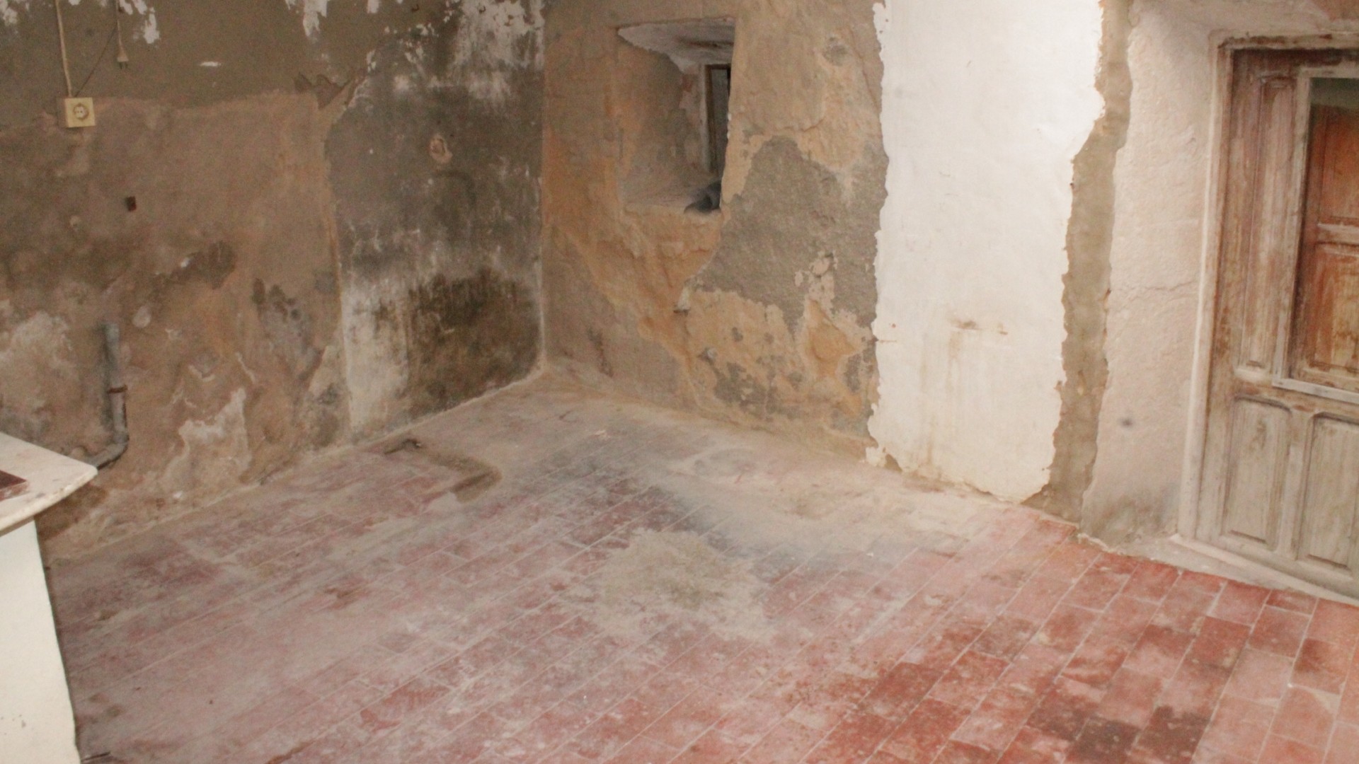 Herverkoop - Stadswoning -
Pinoso - Pinoso Alicante