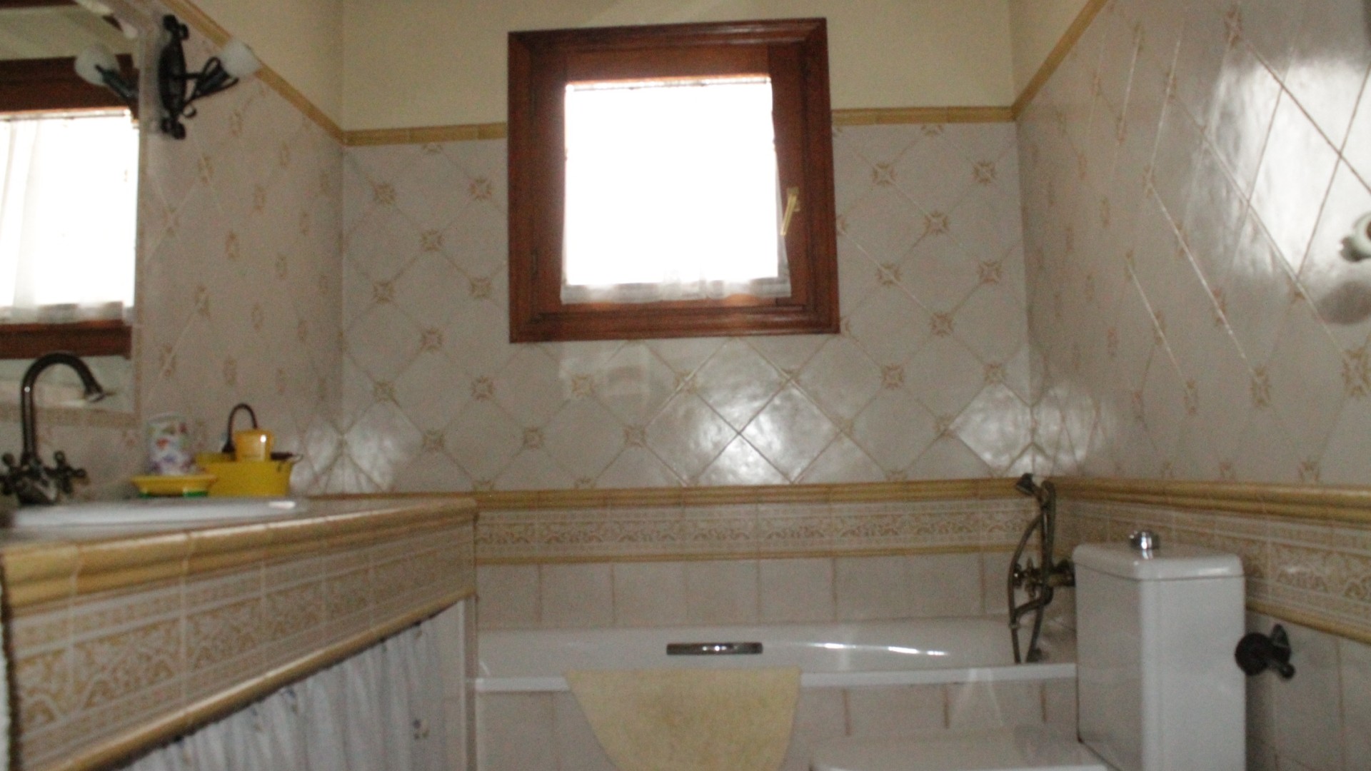 Herverkoop - Stadswoning -
Pinoso - Pinoso Alicante