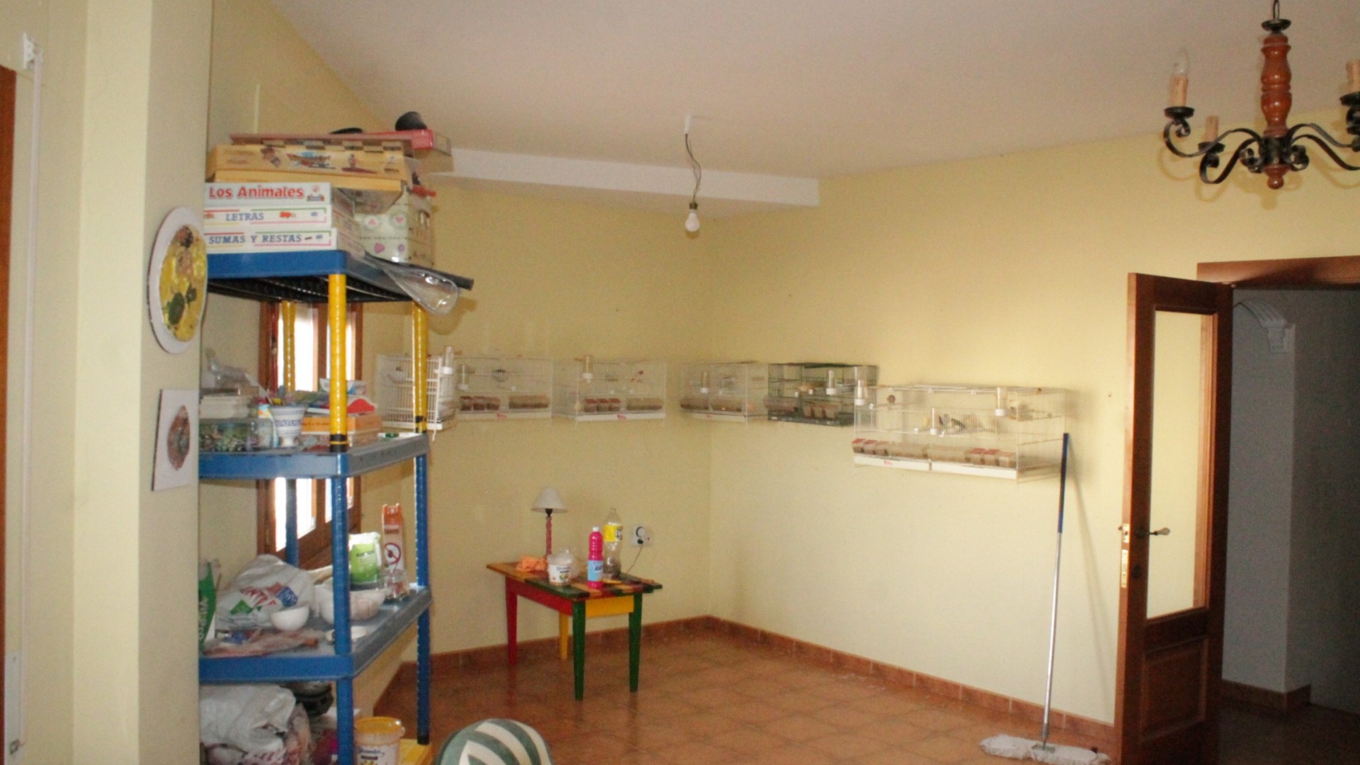 Herverkoop - Stadswoning -
Pinoso - Pinoso Alicante