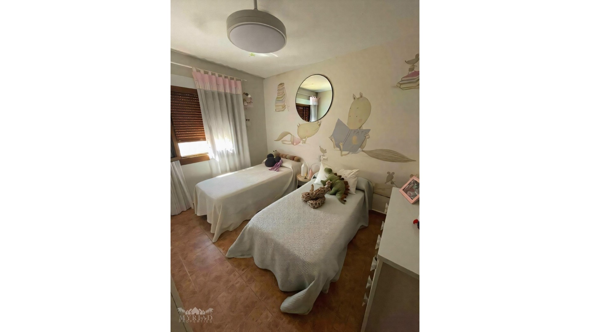 Herverkoop - Stadswoning -
Pinoso - Pinoso Alicante