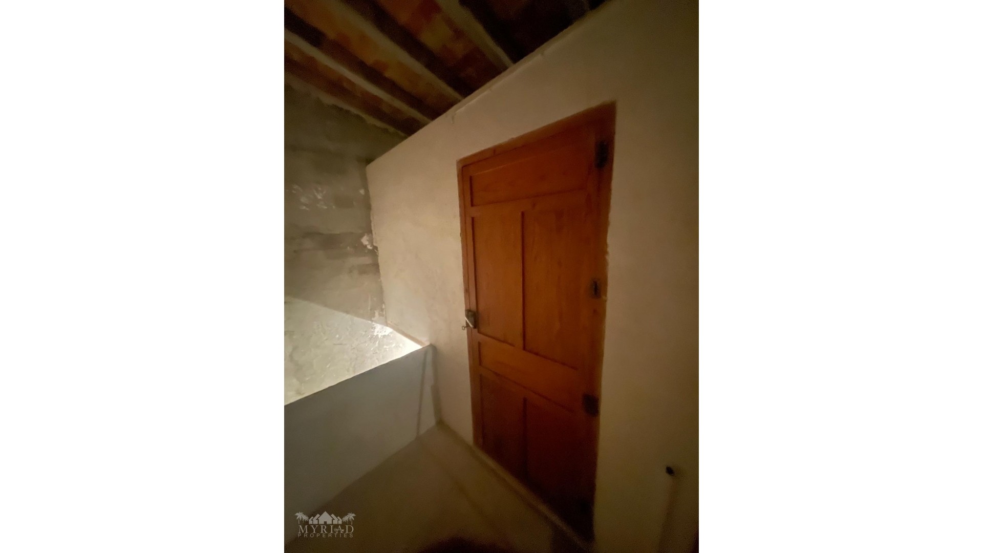 Herverkoop - Stadswoning -
Pinoso - Pinoso Alicante