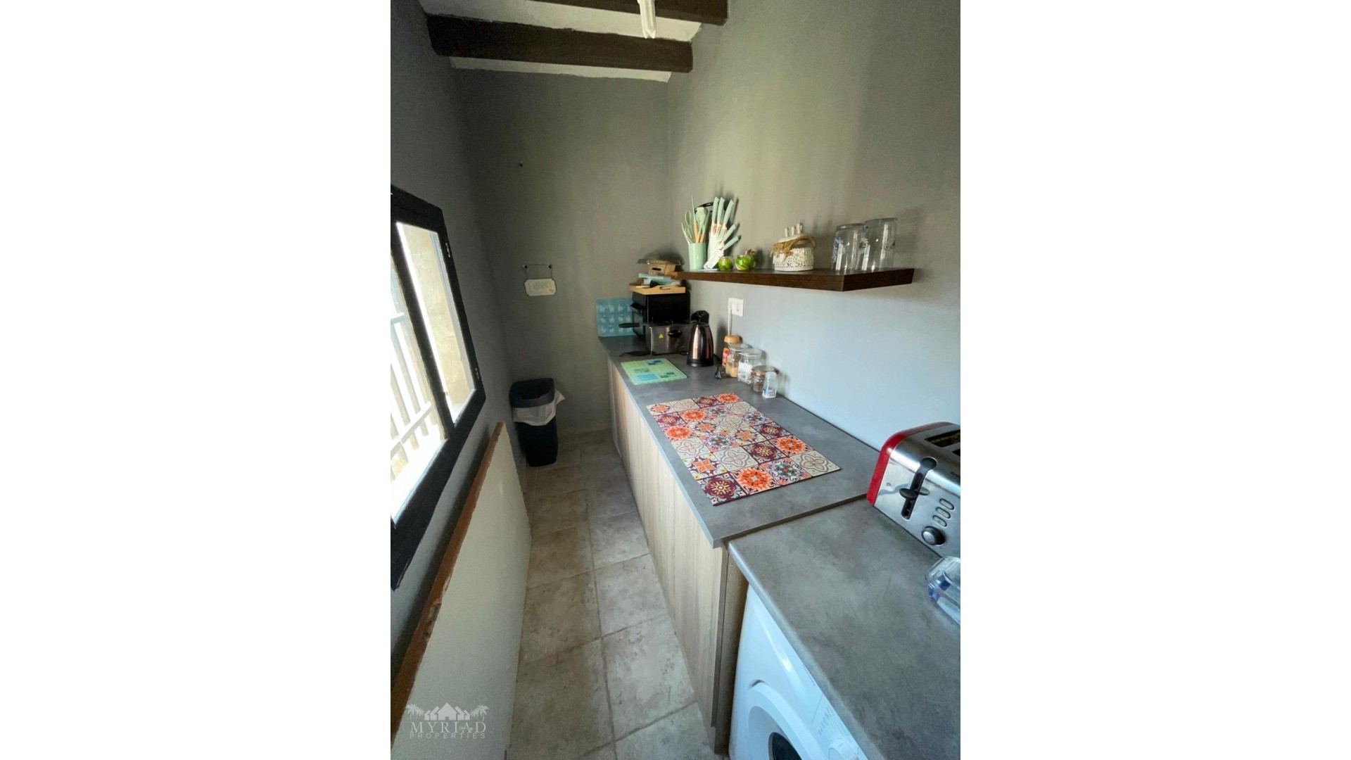 Herverkoop - Stadswoning -
Pinoso - Pinoso Alicante