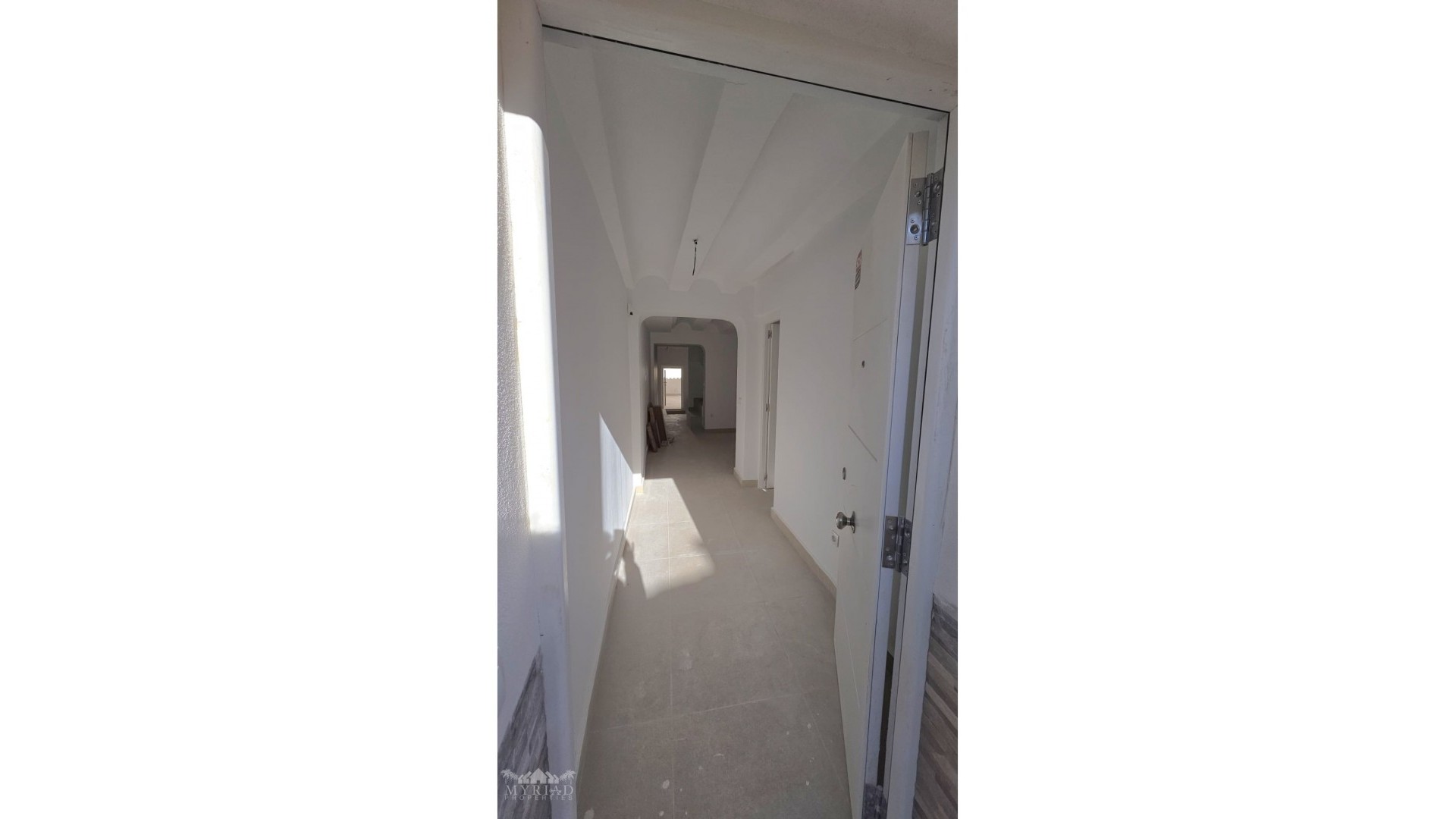 Herverkoop - Stadswoning -
Pinoso - Pinoso Alicante