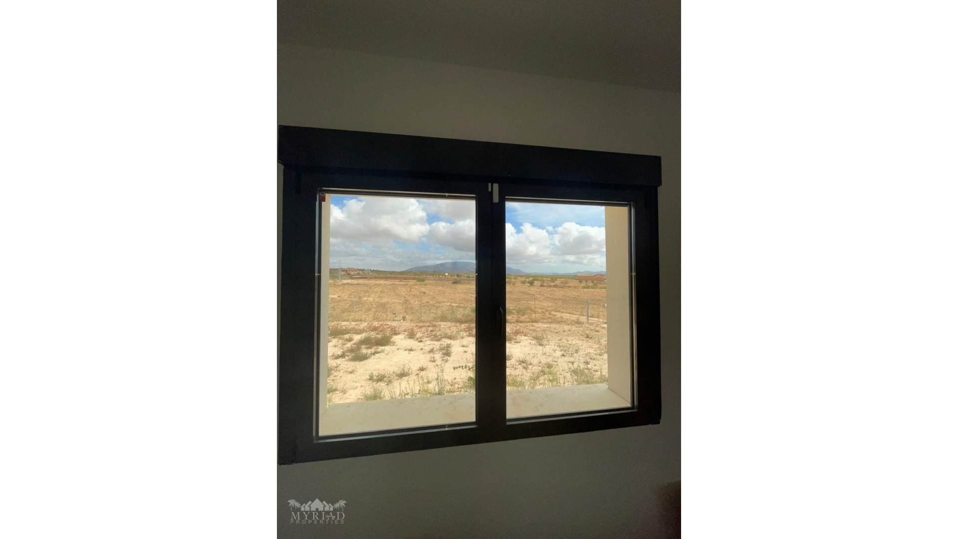 Herverkoop - Stadswoning -
Pinoso - Pinoso Alicante