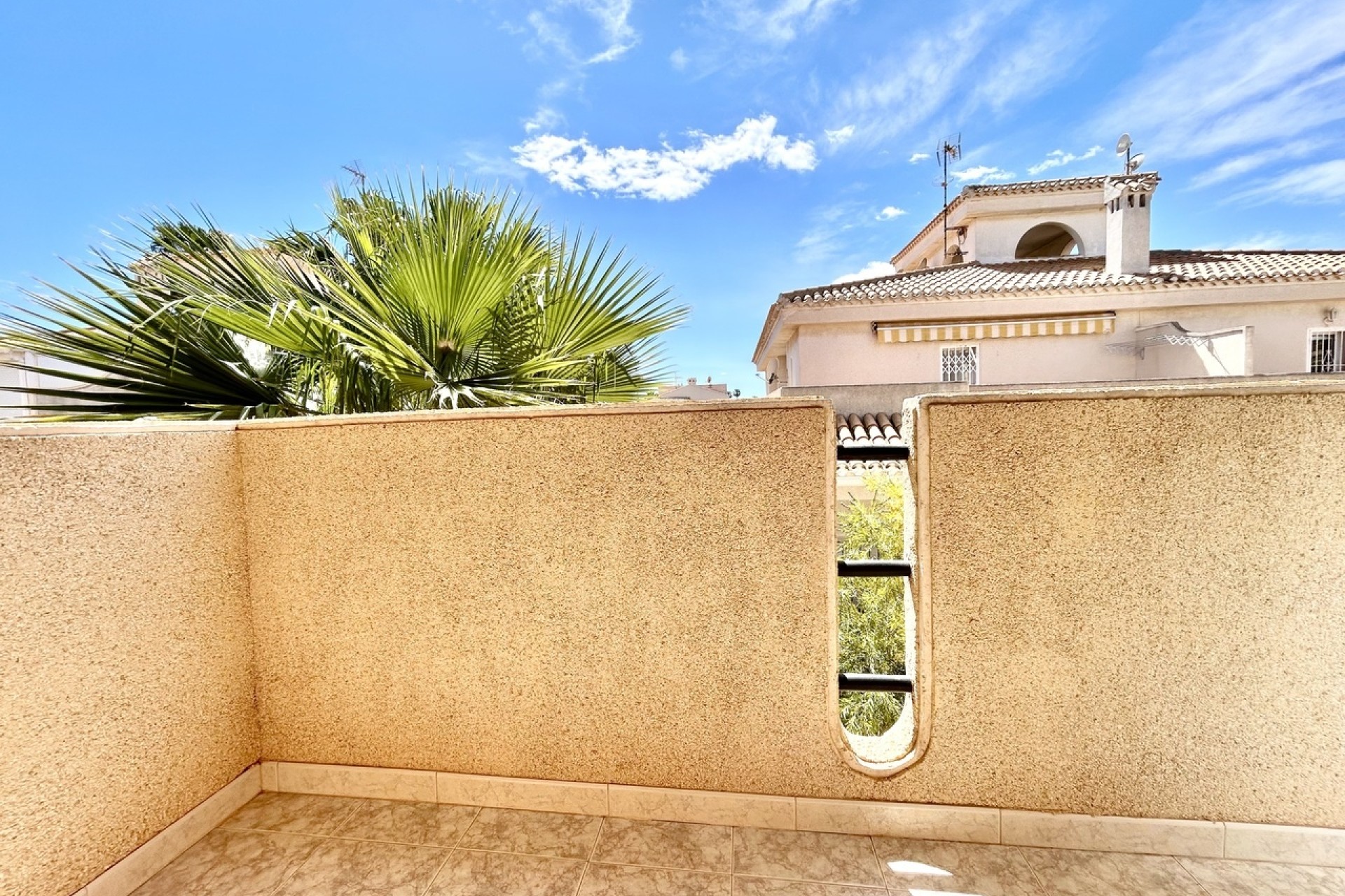 Herverkoop - Stadswoning -
Playa Flamenca - Costa Blanca