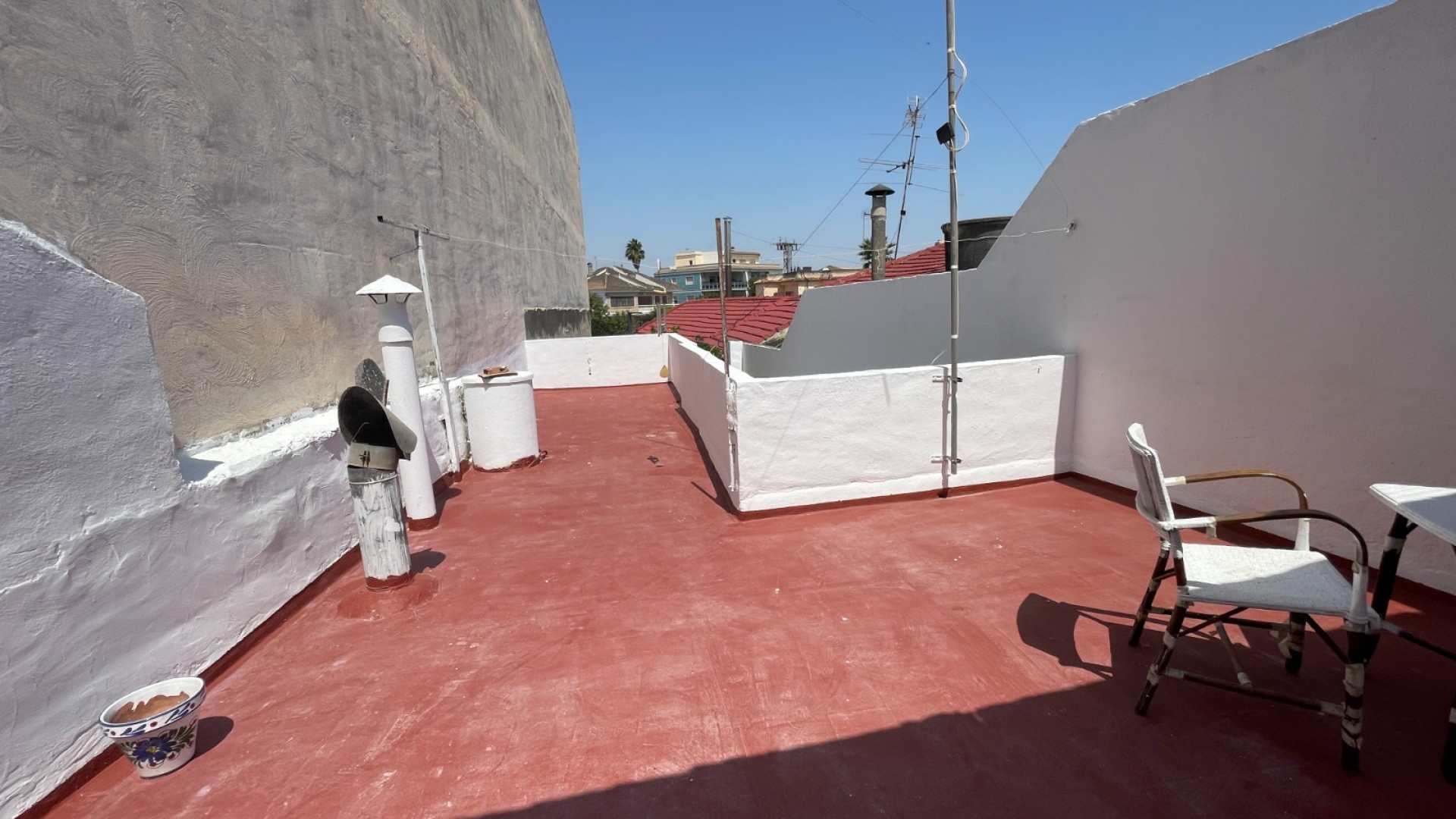 Herverkoop - Stadswoning -
Rojales