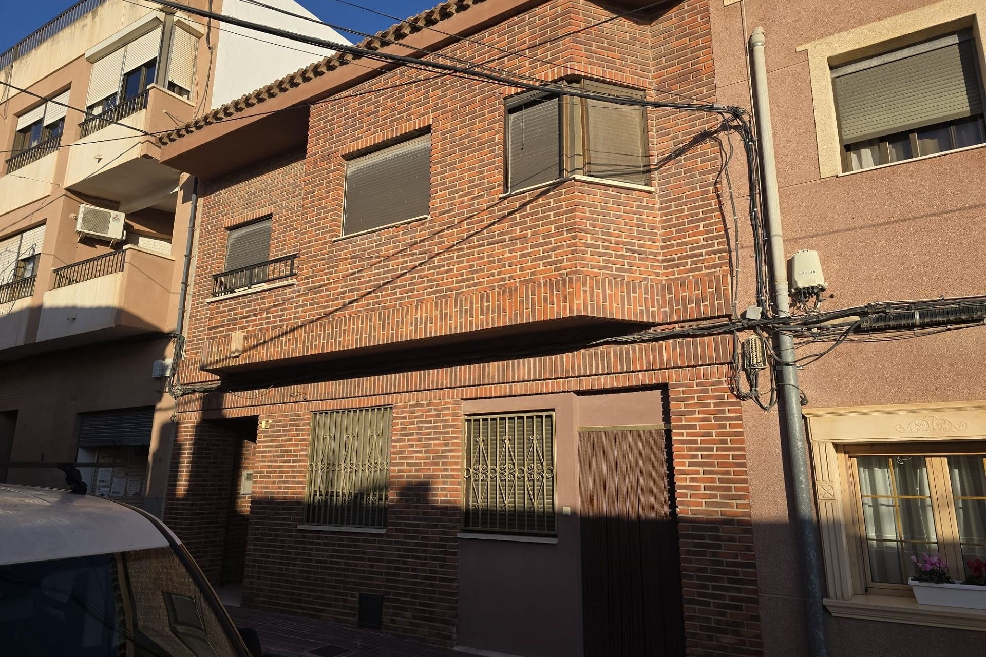 Herverkoop - Stadswoning -
Salinas