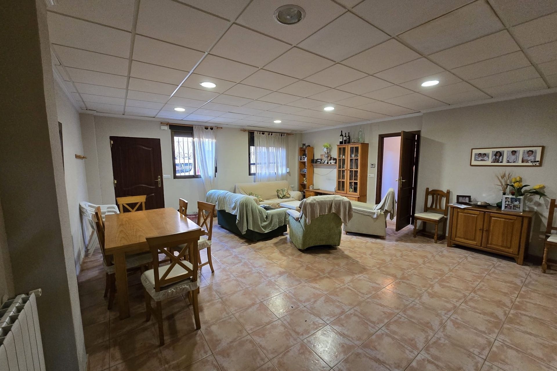 Herverkoop - Stadswoning -
Salinas