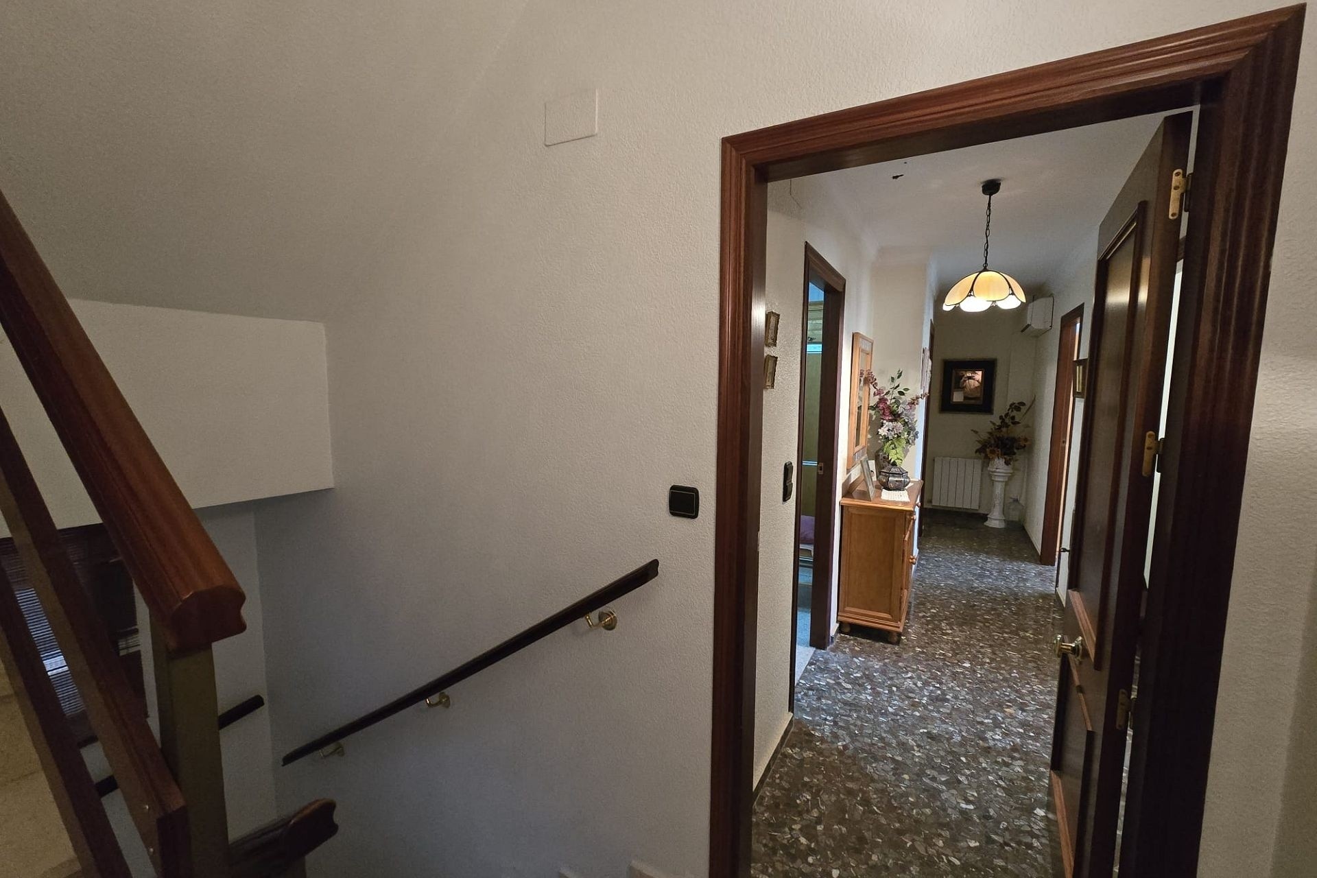 Herverkoop - Stadswoning -
Salinas