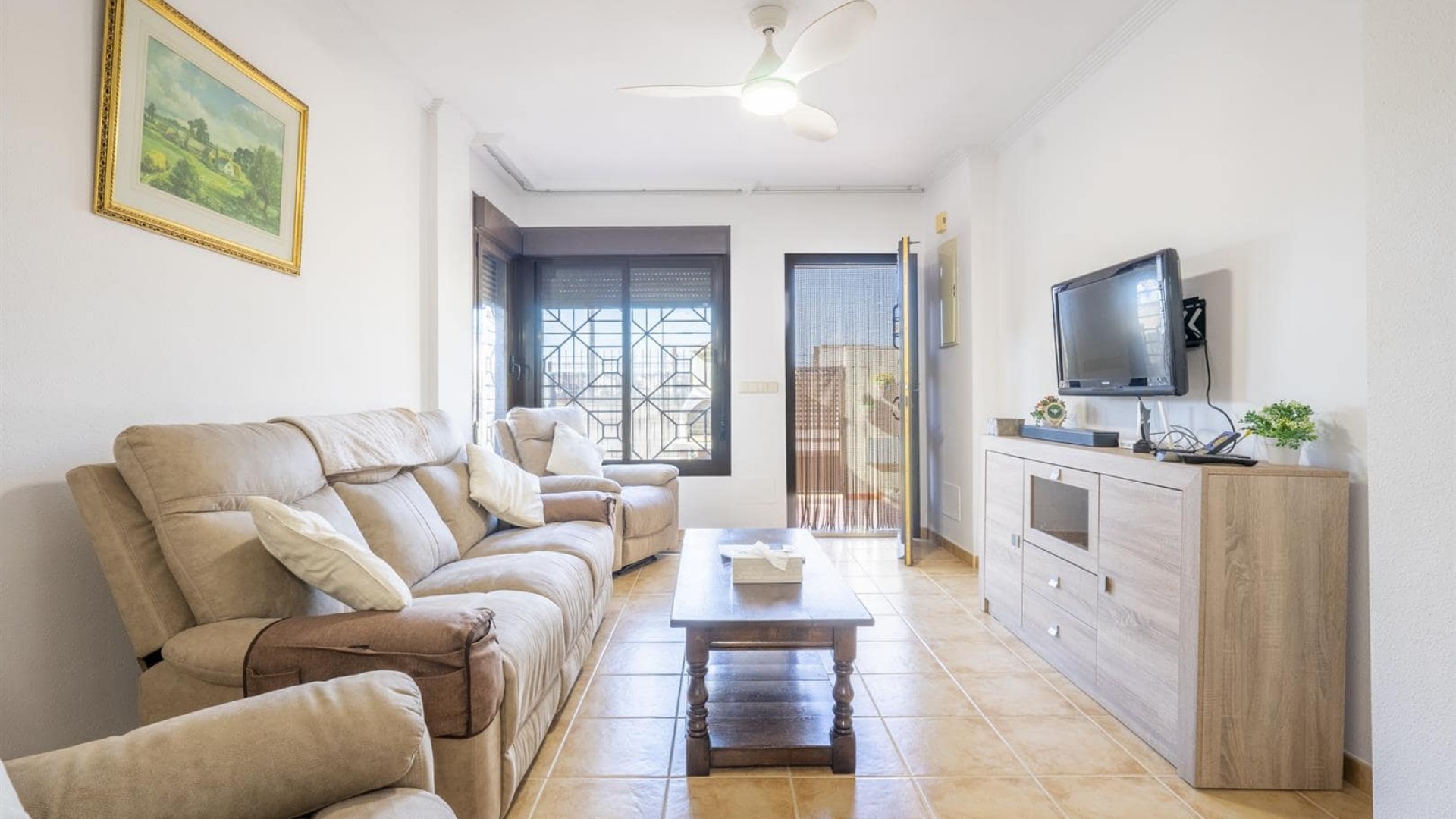 Herverkoop - Stadswoning -
SAN CAYETANO