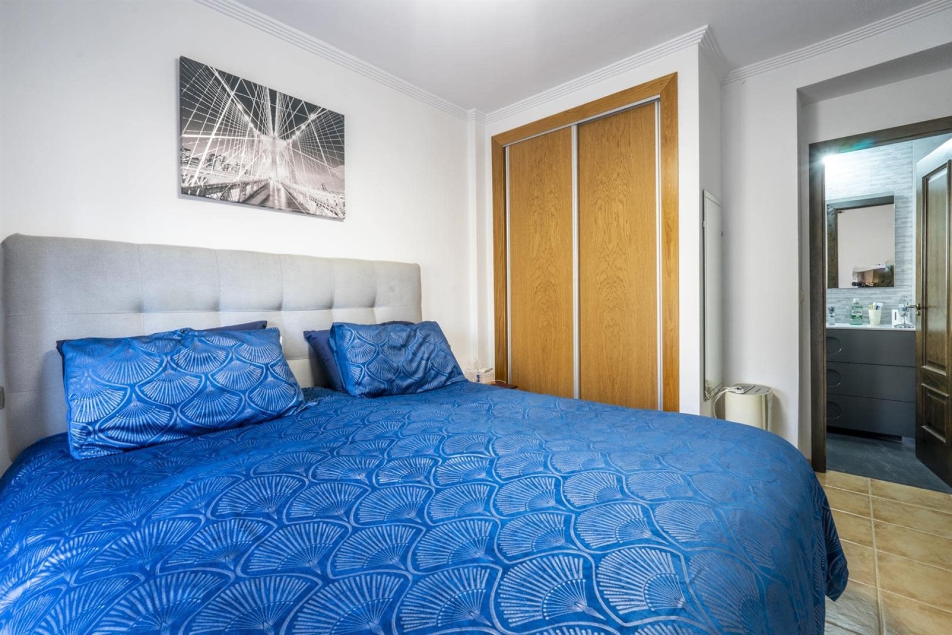 Herverkoop - Stadswoning -
SAN CAYETANO