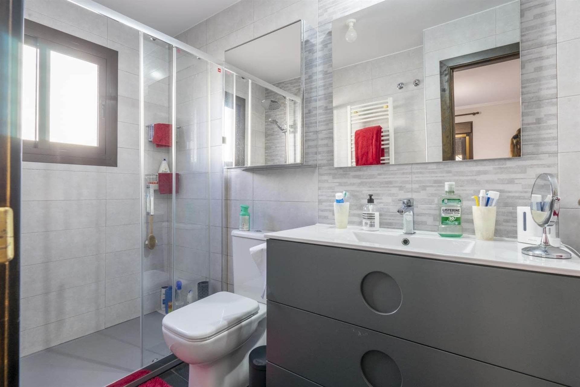 Herverkoop - Stadswoning -
SAN CAYETANO