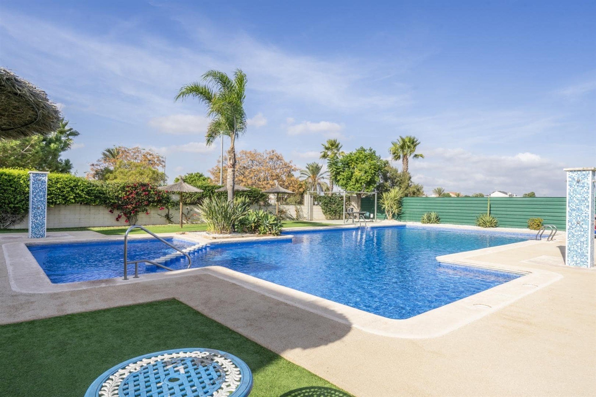 Herverkoop - Stadswoning -
SAN CAYETANO