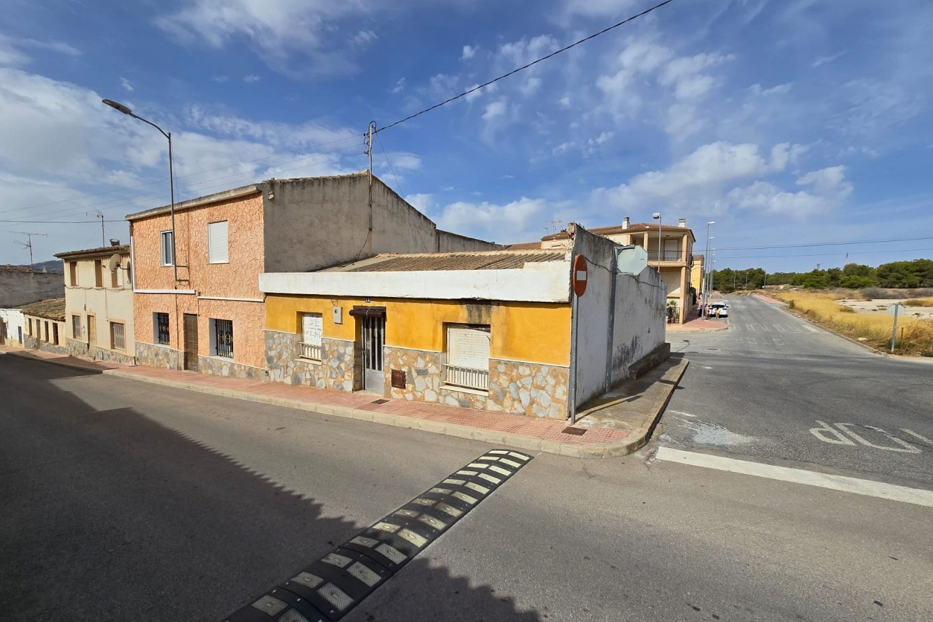 Herverkoop - Stadswoning -
SAX