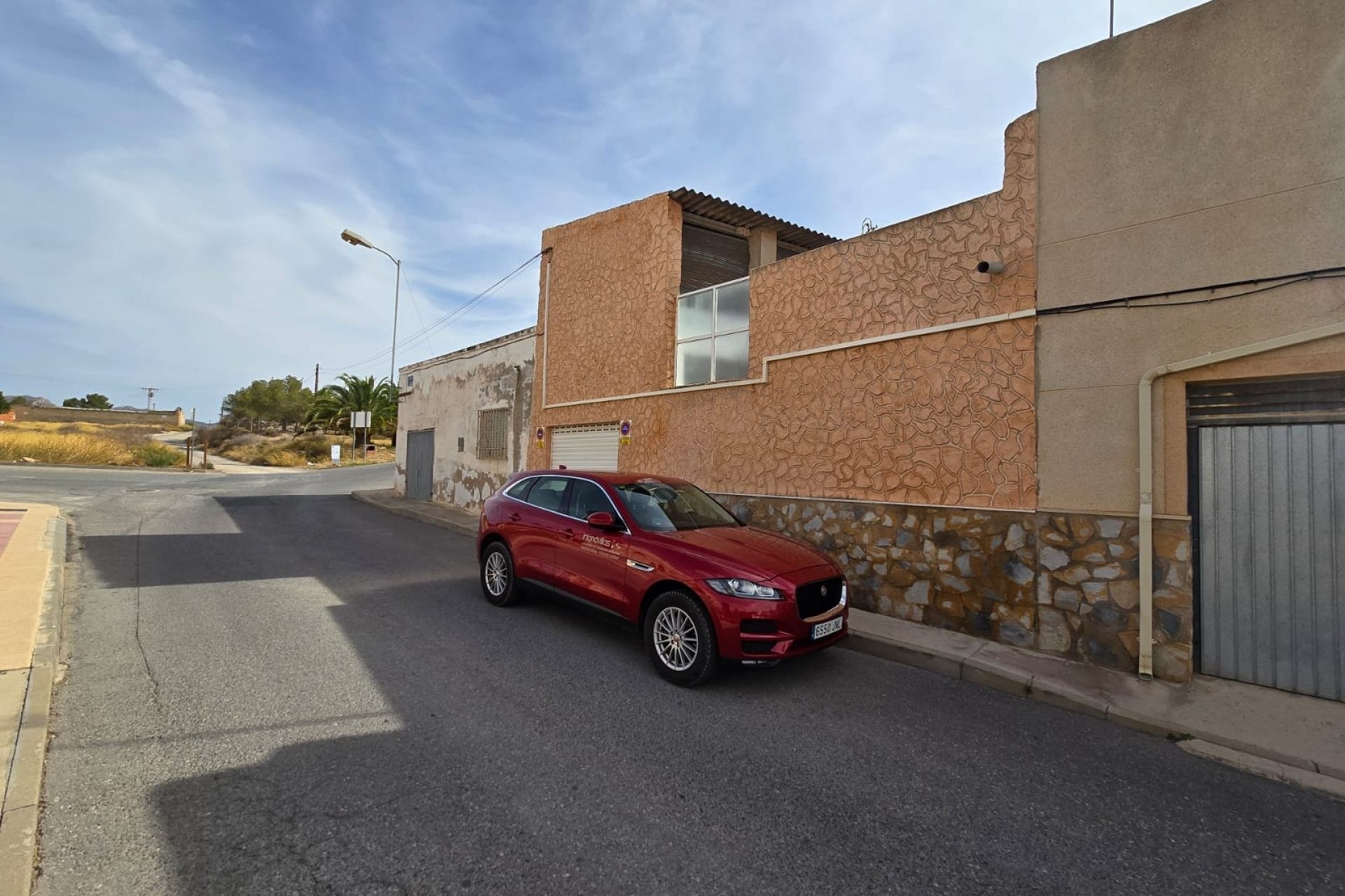 Herverkoop - Stadswoning -
SAX