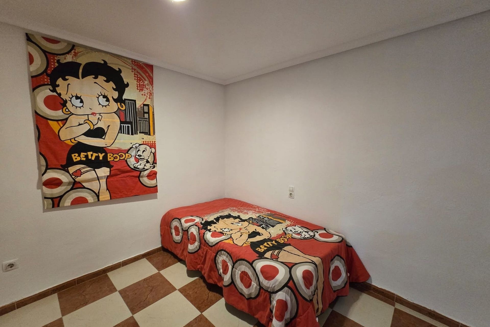 Herverkoop - Stadswoning -
SAX