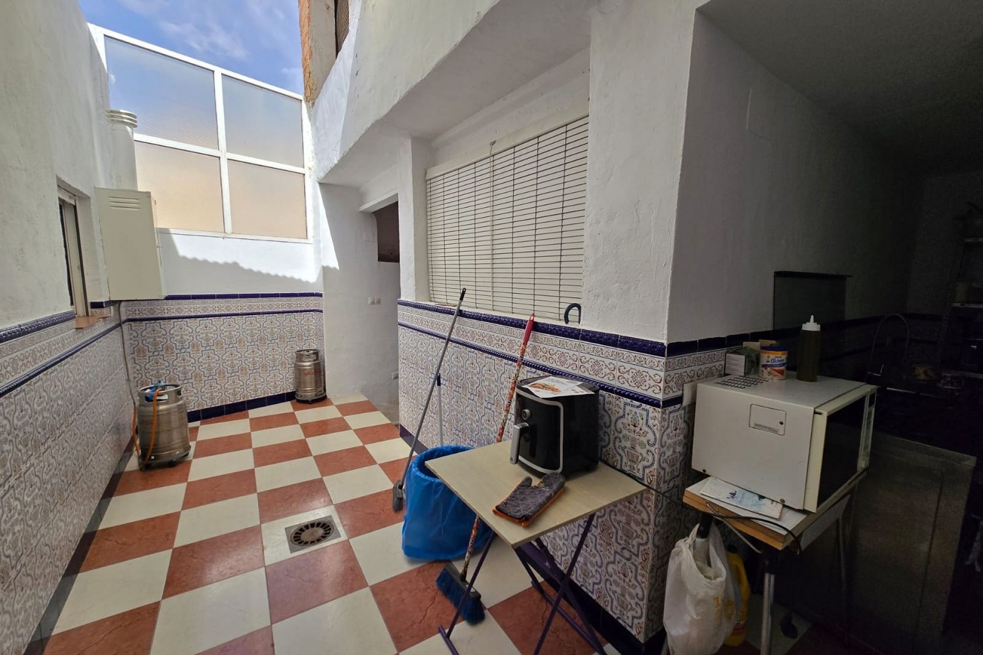 Herverkoop - Stadswoning -
SAX