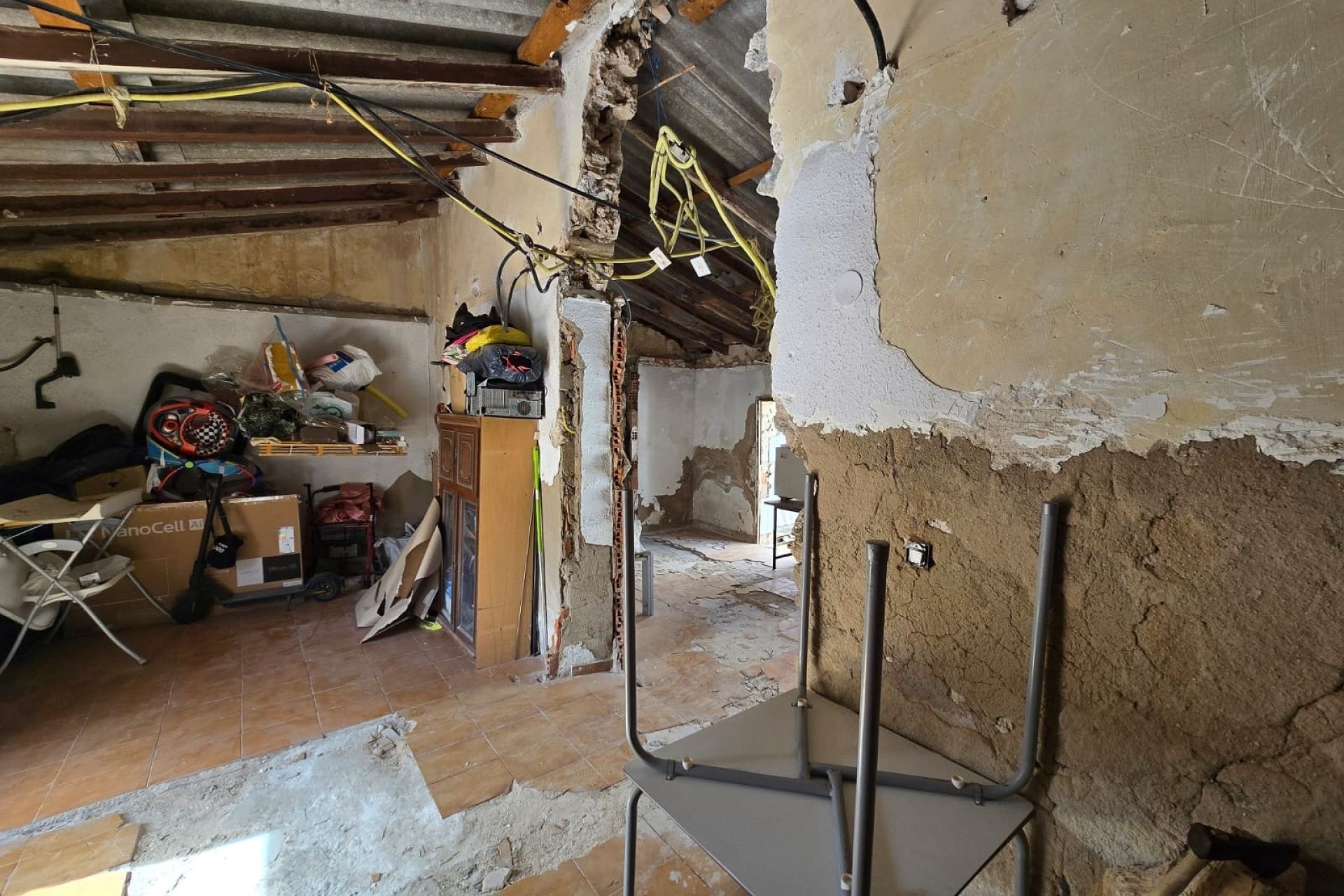 Herverkoop - Stadswoning -
SAX