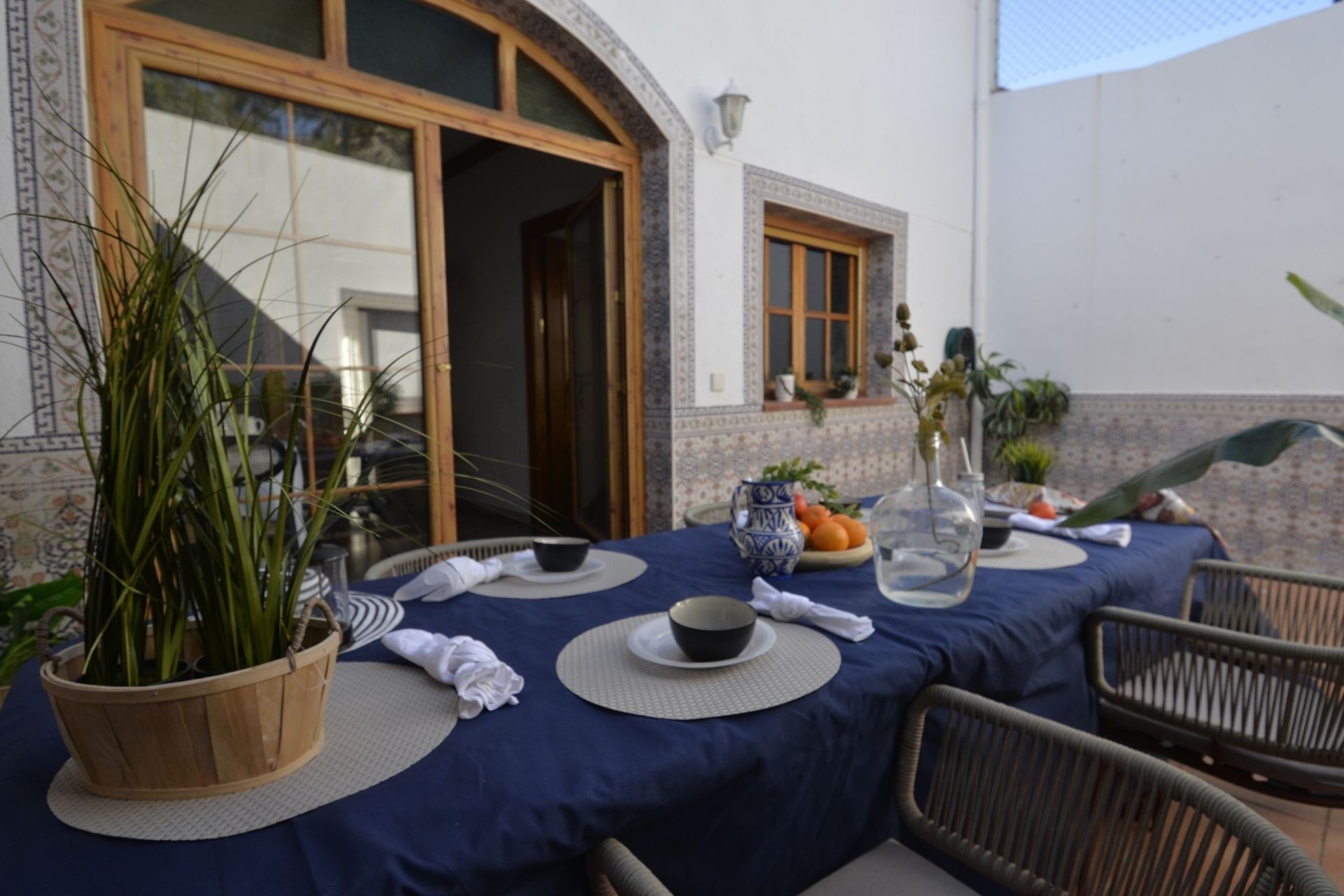 Herverkoop - Stadswoning -
SAX