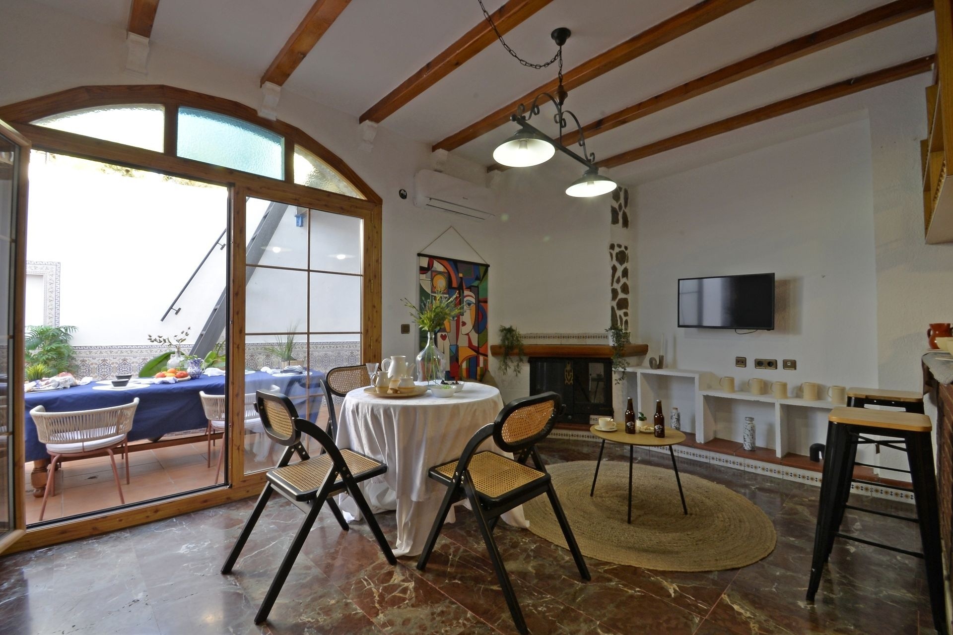 Herverkoop - Stadswoning -
SAX