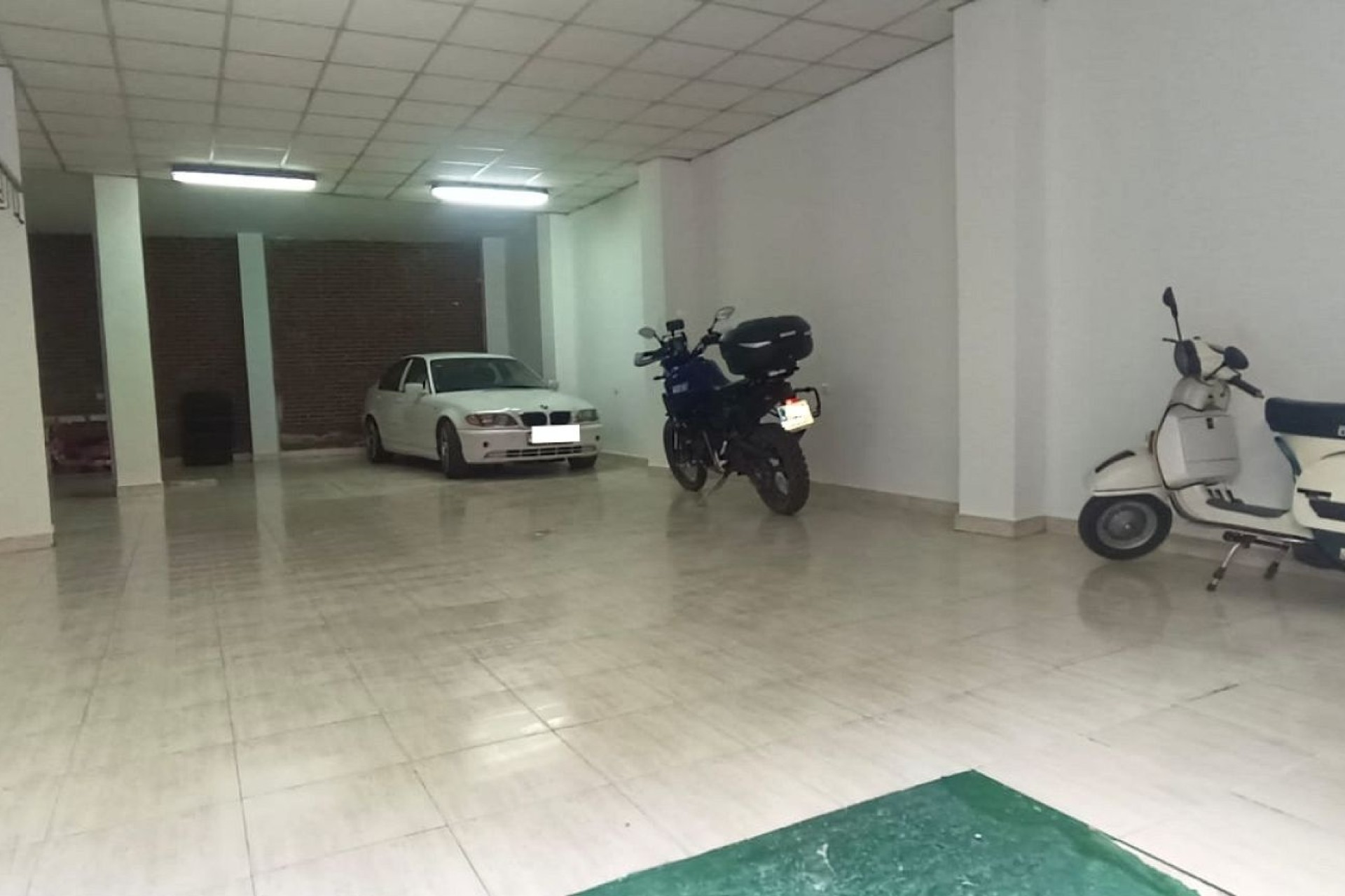 Herverkoop - Stadswoning -
SAX