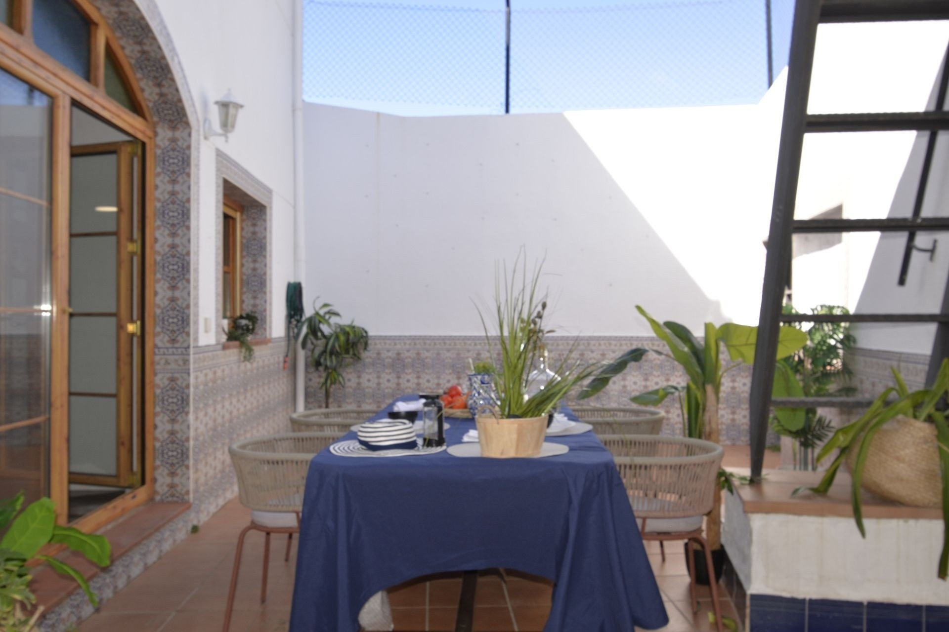 Herverkoop - Stadswoning -
SAX